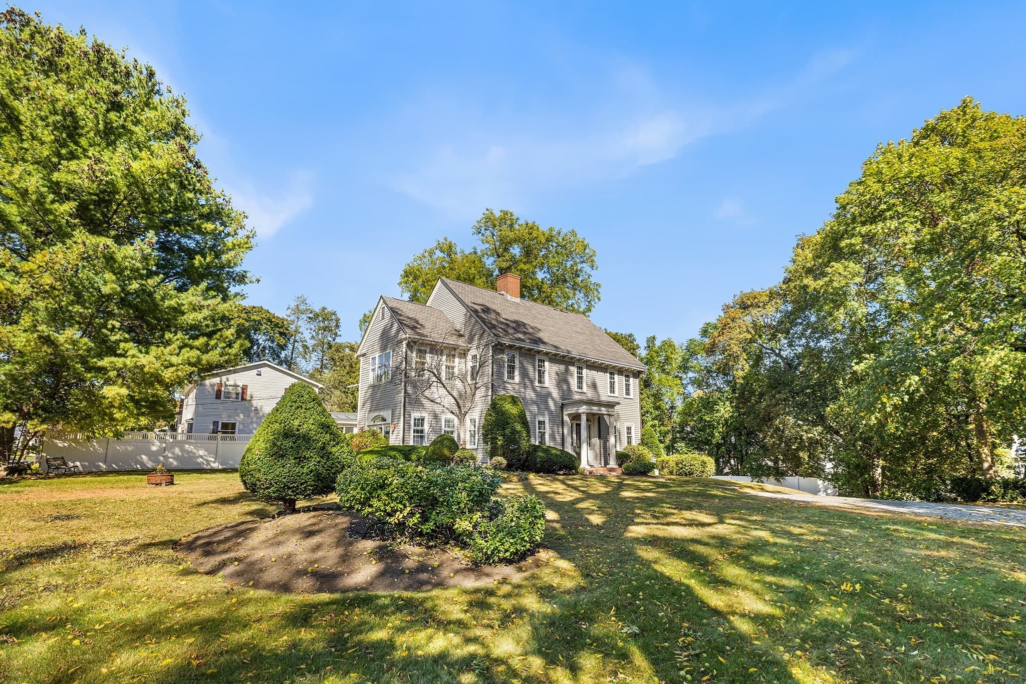 Single Family Residence at 133-R Pleasant St, Woburn MA 01801, Woburn, photo 5 of 42