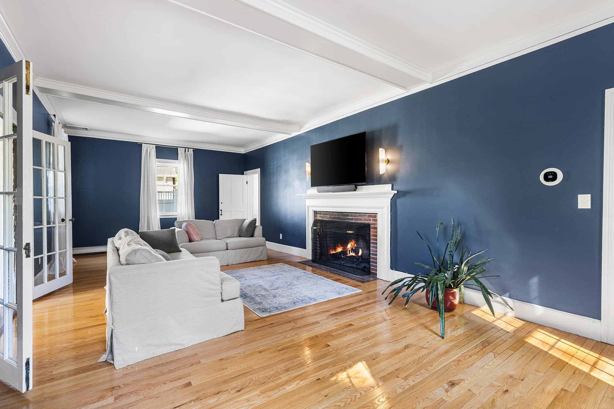 Single Family Residence at 133-R Pleasant St, Woburn MA 01801, Woburn, photo 9 of 42