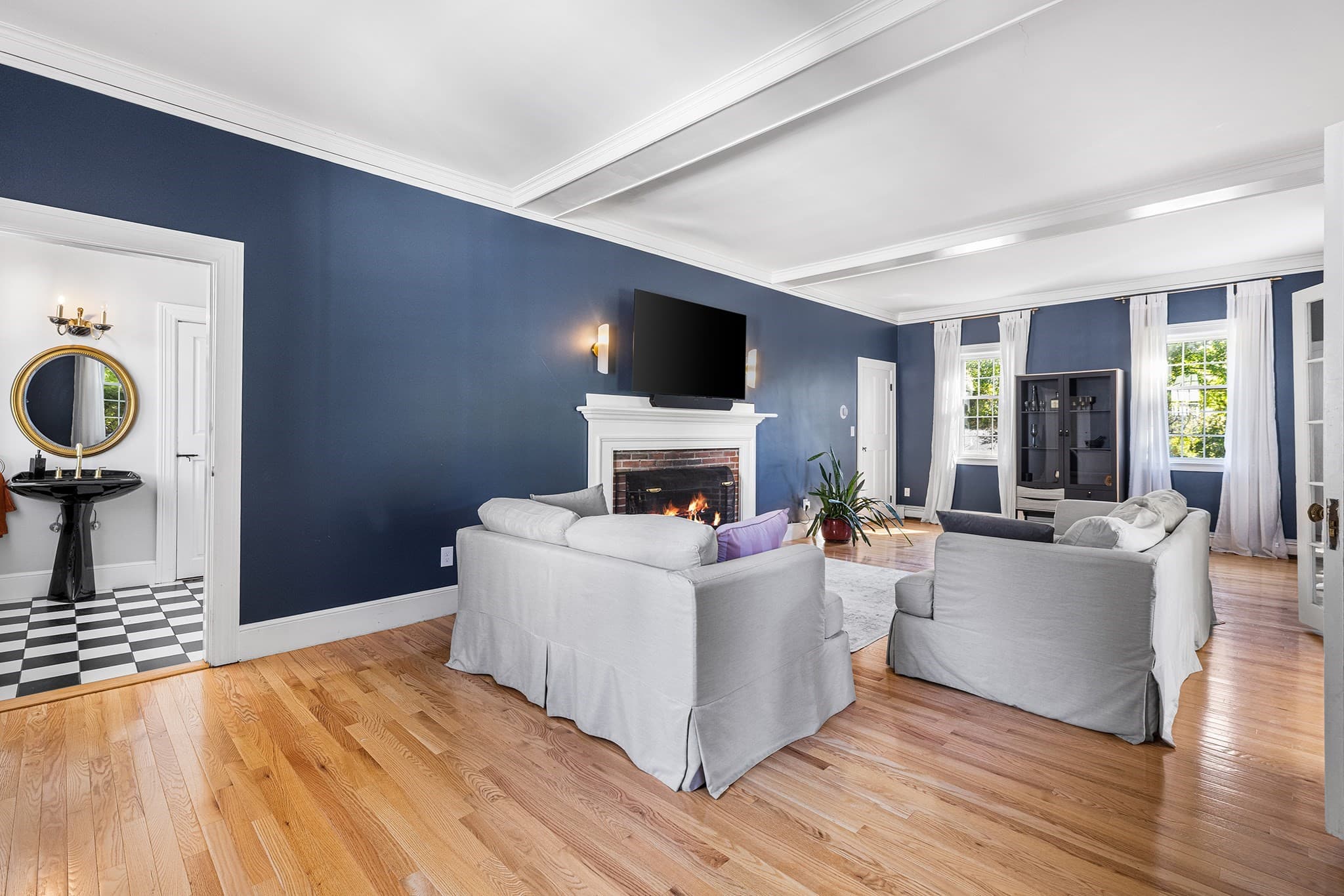 Single Family Residence at 133-R Pleasant St, Woburn MA 01801, Woburn, photo 11 of 42