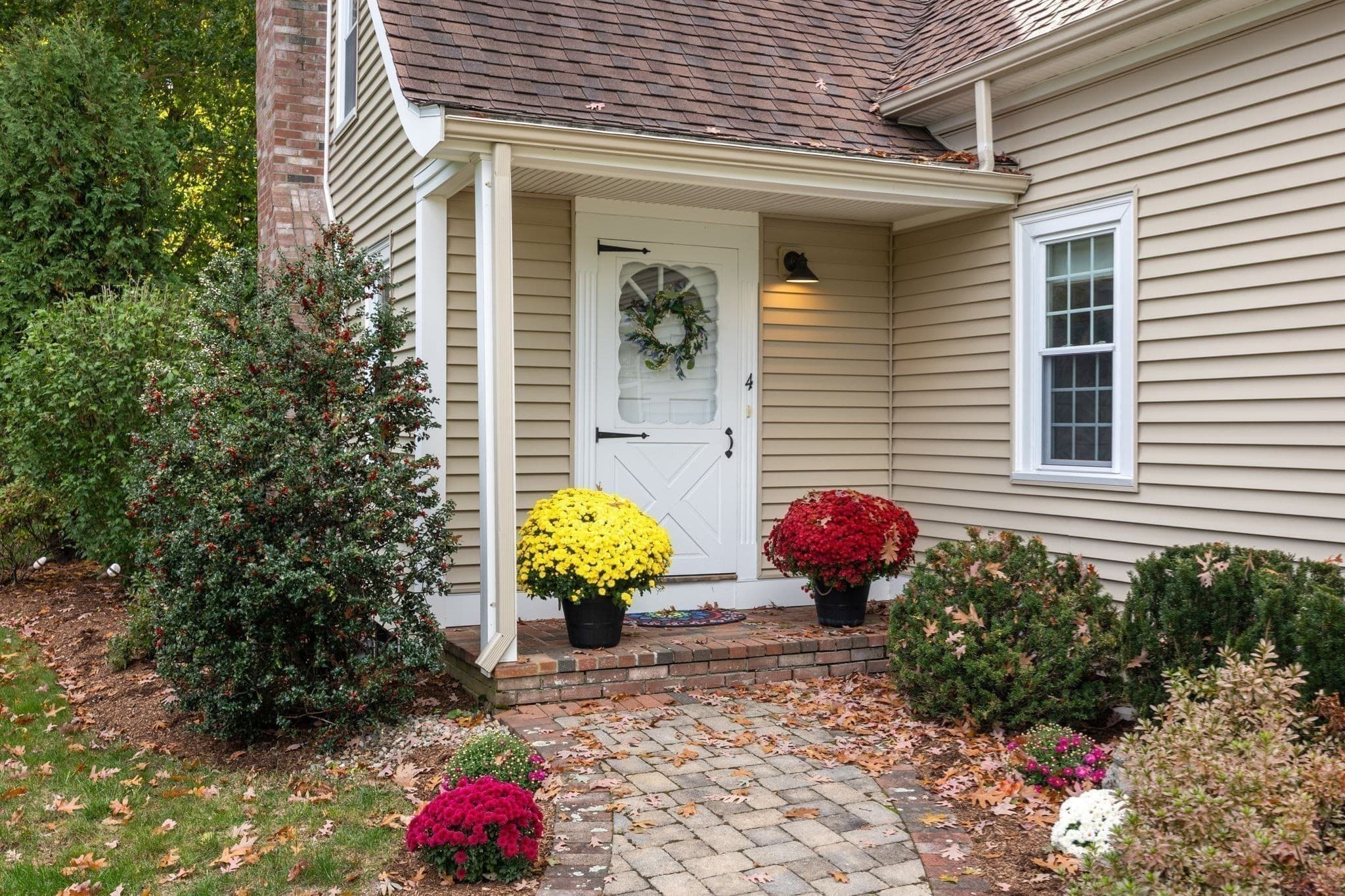 Single Family Residence at 4 Beatty Ln, Easton MA 02375, Easton, photo 7 of 40