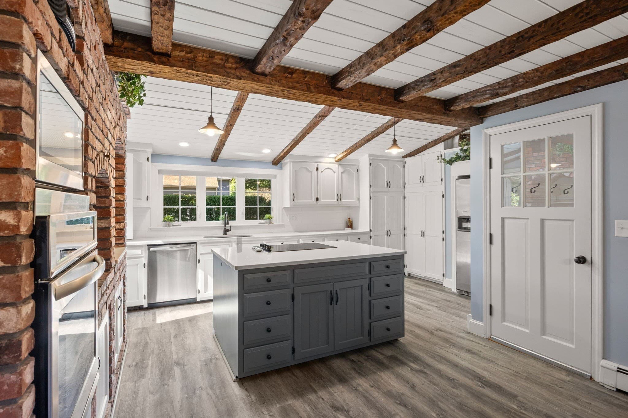 Single Family Residence at 4 Beatty Ln, Easton MA 02375, Easton, photo 11 of 40