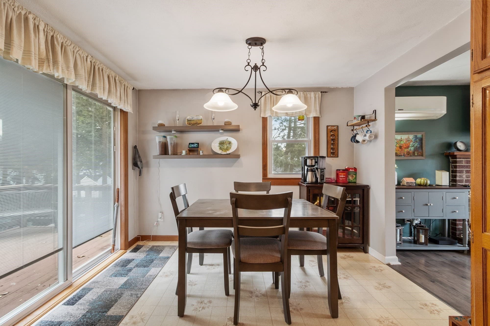 Single Family Residence at 7 N Lakeview Rd, Norton MA 02766, Norton, photo 12 of 41