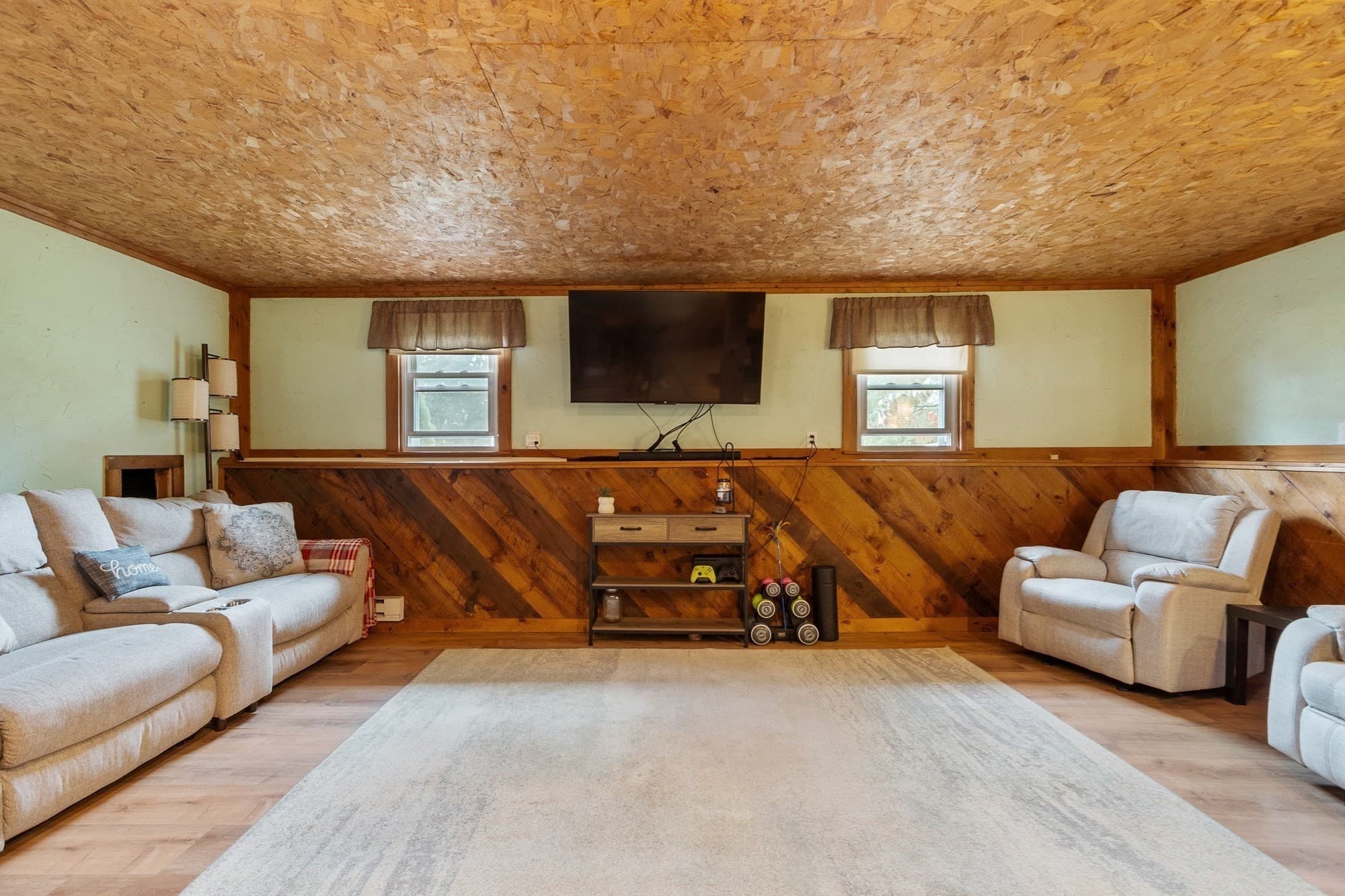 Single Family Residence at 7 N Lakeview Rd, Norton MA 02766, Norton, photo 26 of 41