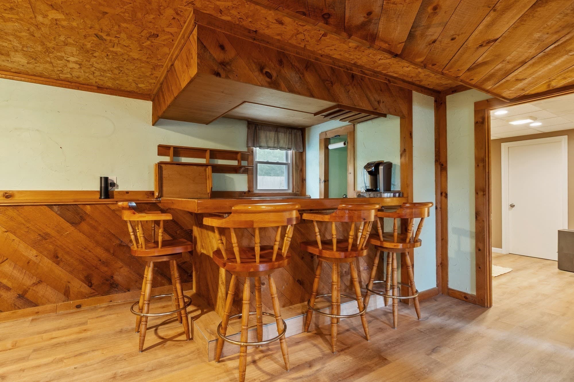 Single Family Residence at 7 N Lakeview Rd, Norton MA 02766, Norton, photo 30 of 41