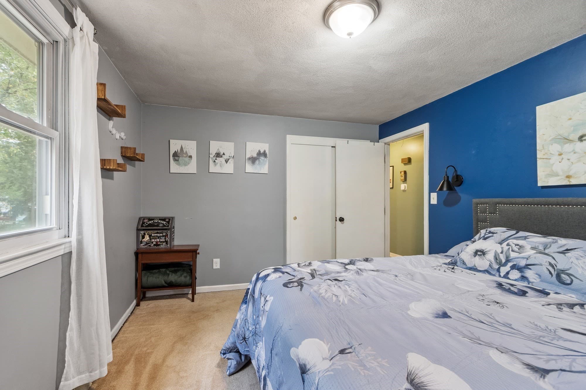 Single Family Residence at 7 N Lakeview Rd, Norton MA 02766, Norton, photo 18 of 41