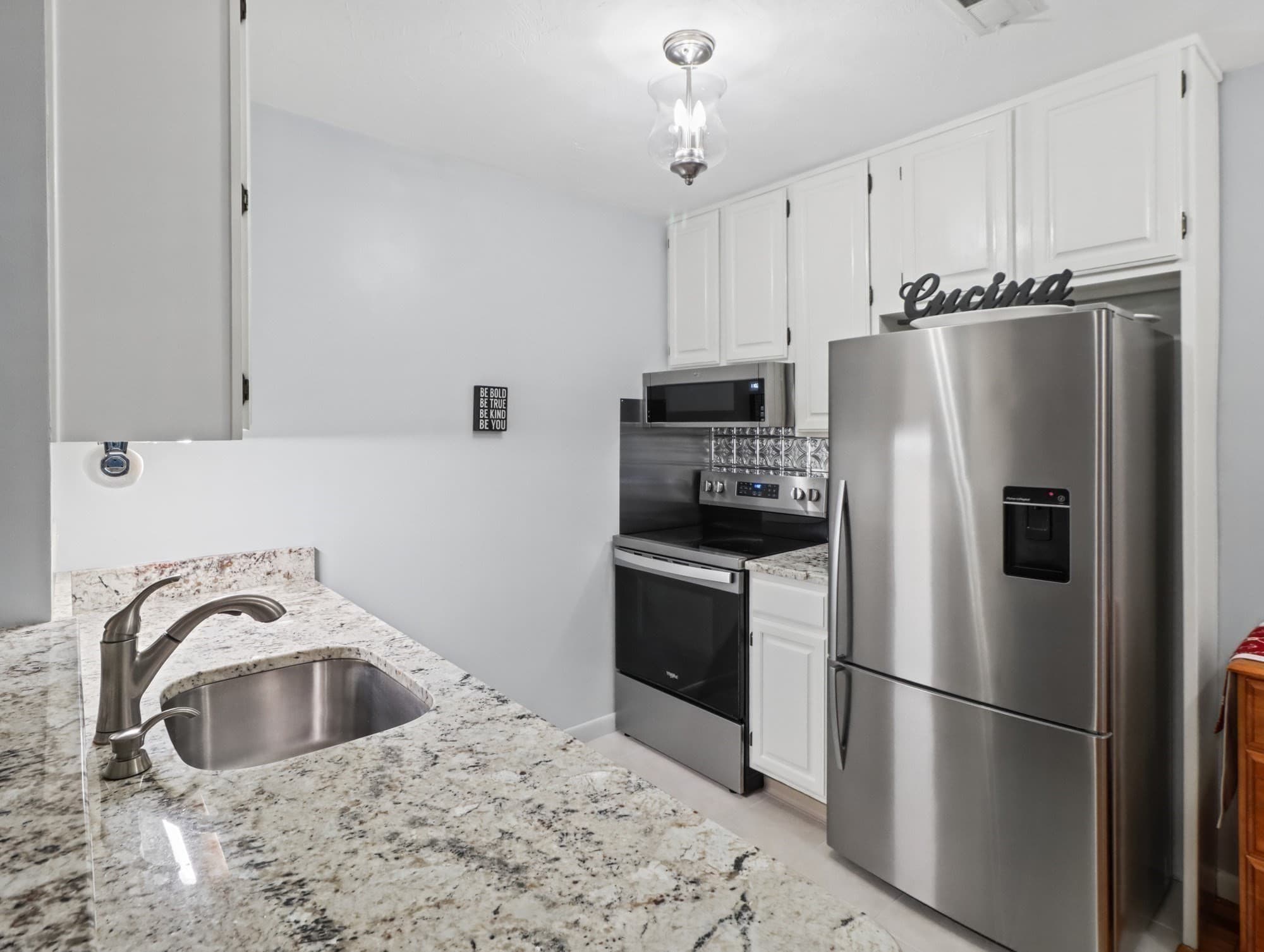 Condominium at 116 Tall Oaks Drive # M, Weymouth MA 02190, Weymouth, photo 9 of 32