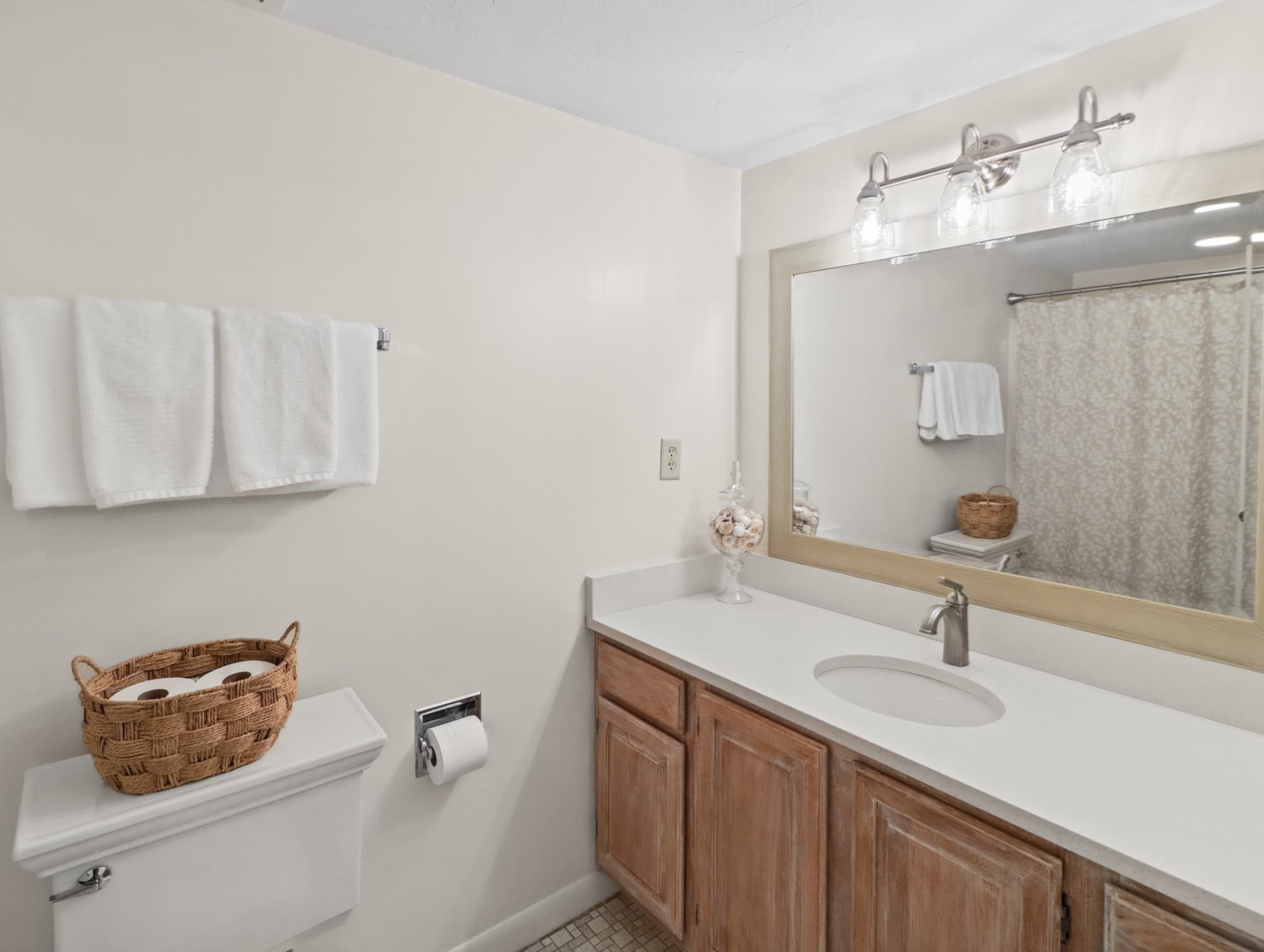 Condominium at 116 Tall Oaks Drive # M, Weymouth MA 02190, Weymouth, photo 25 of 32