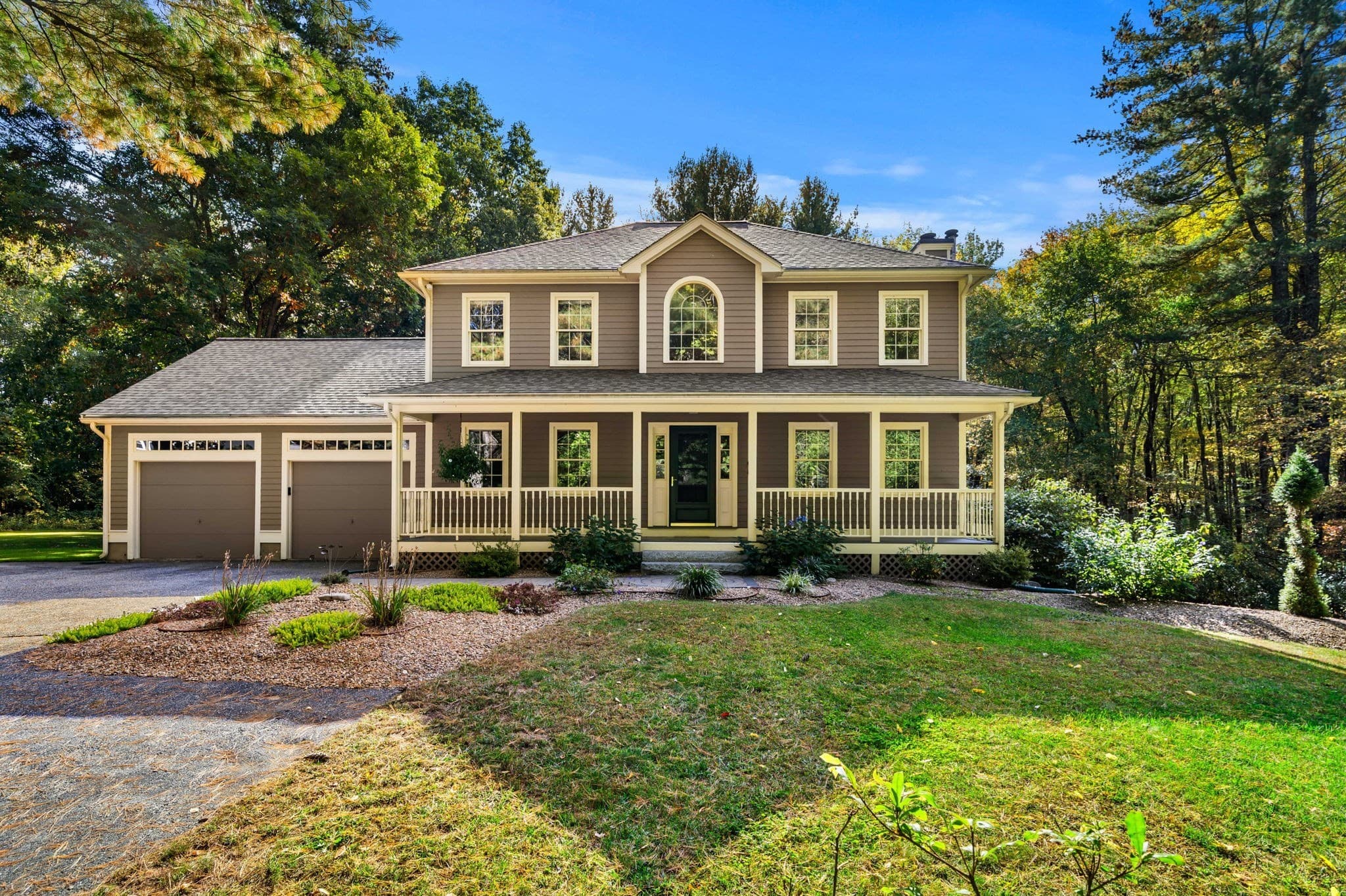 358 Groton St, Dunstable MA 01827