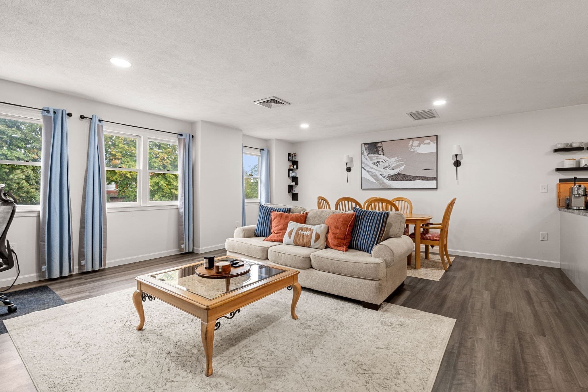 Condominium at 210 Washington St # 11, Peabody MA 01960, Peabody, photo 4 of 19