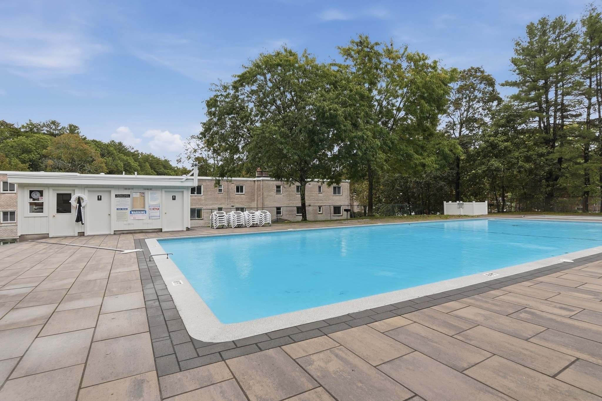 Condominium at 35 Jacqueline Road # D, Waltham MA 02452, Waltham, photo 23 of 26