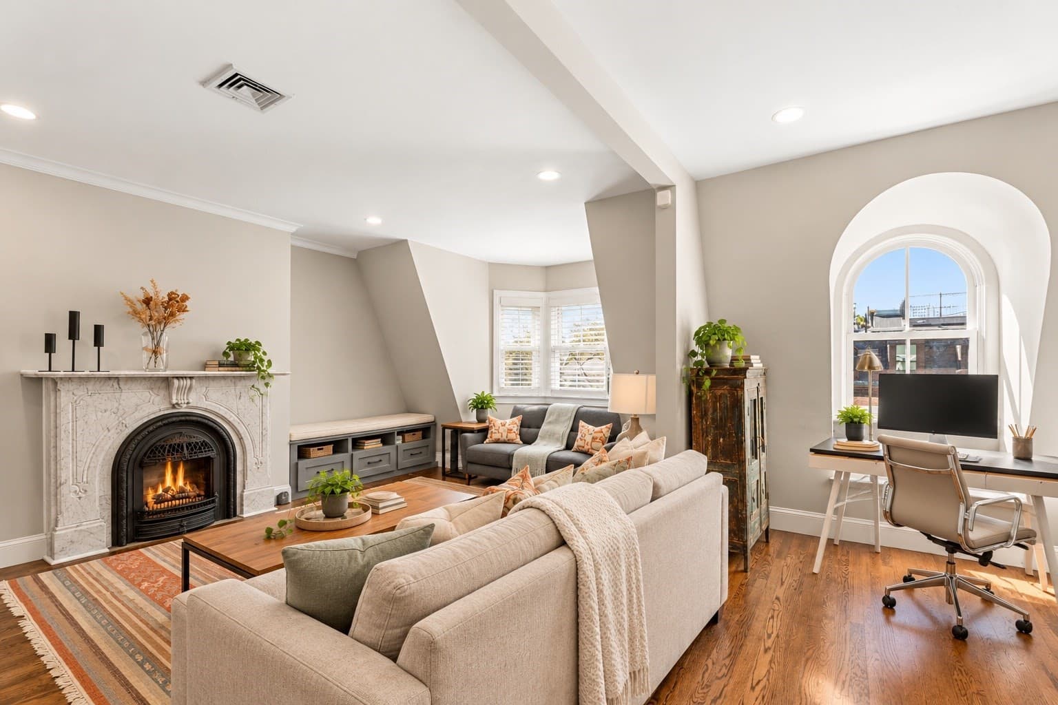 Condominium at 123 West Newton # 2, Boston MA 02118, Boston, photo 5 of 26