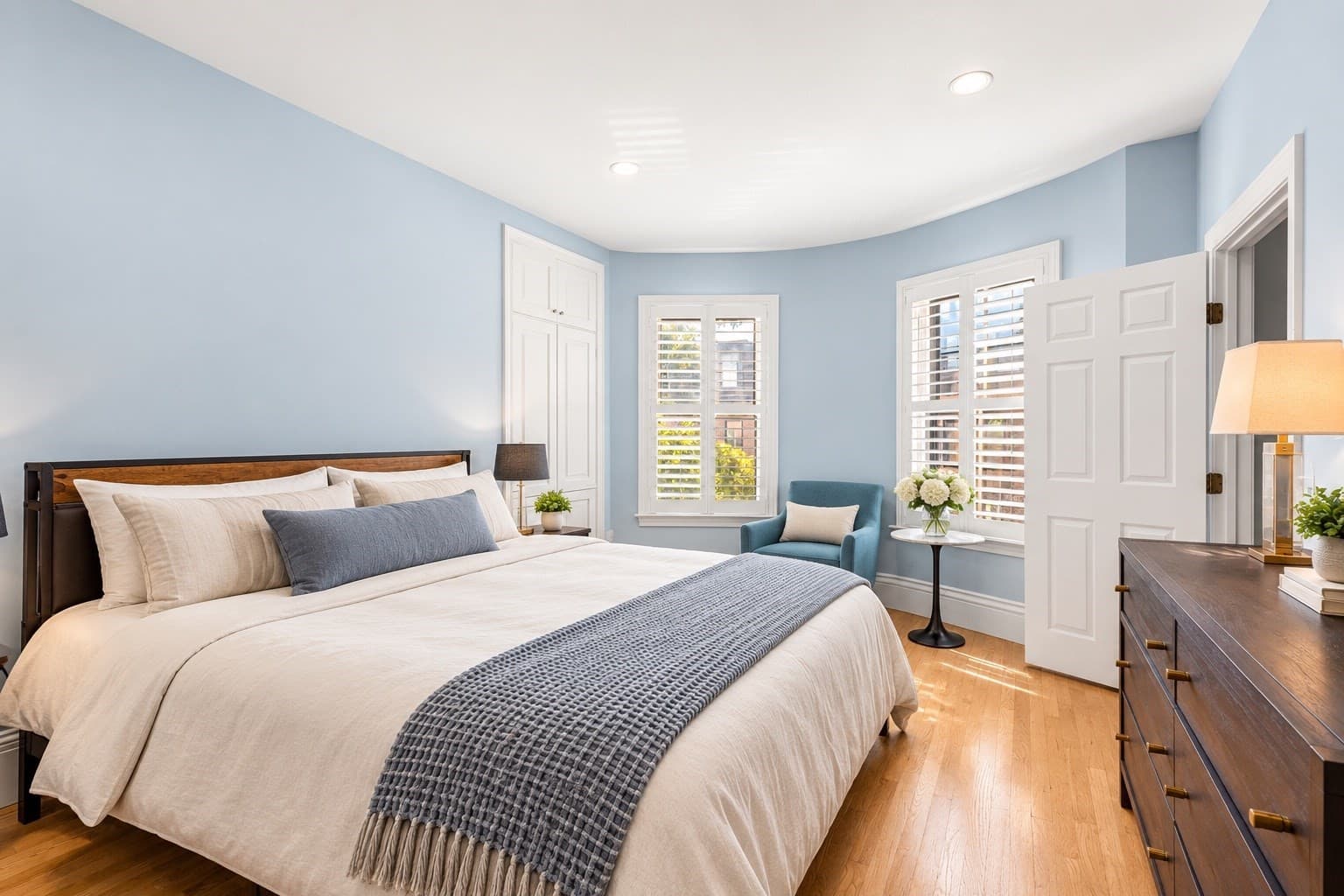 Condominium at 123 West Newton # 2, Boston MA 02118, Boston, photo 14 of 26