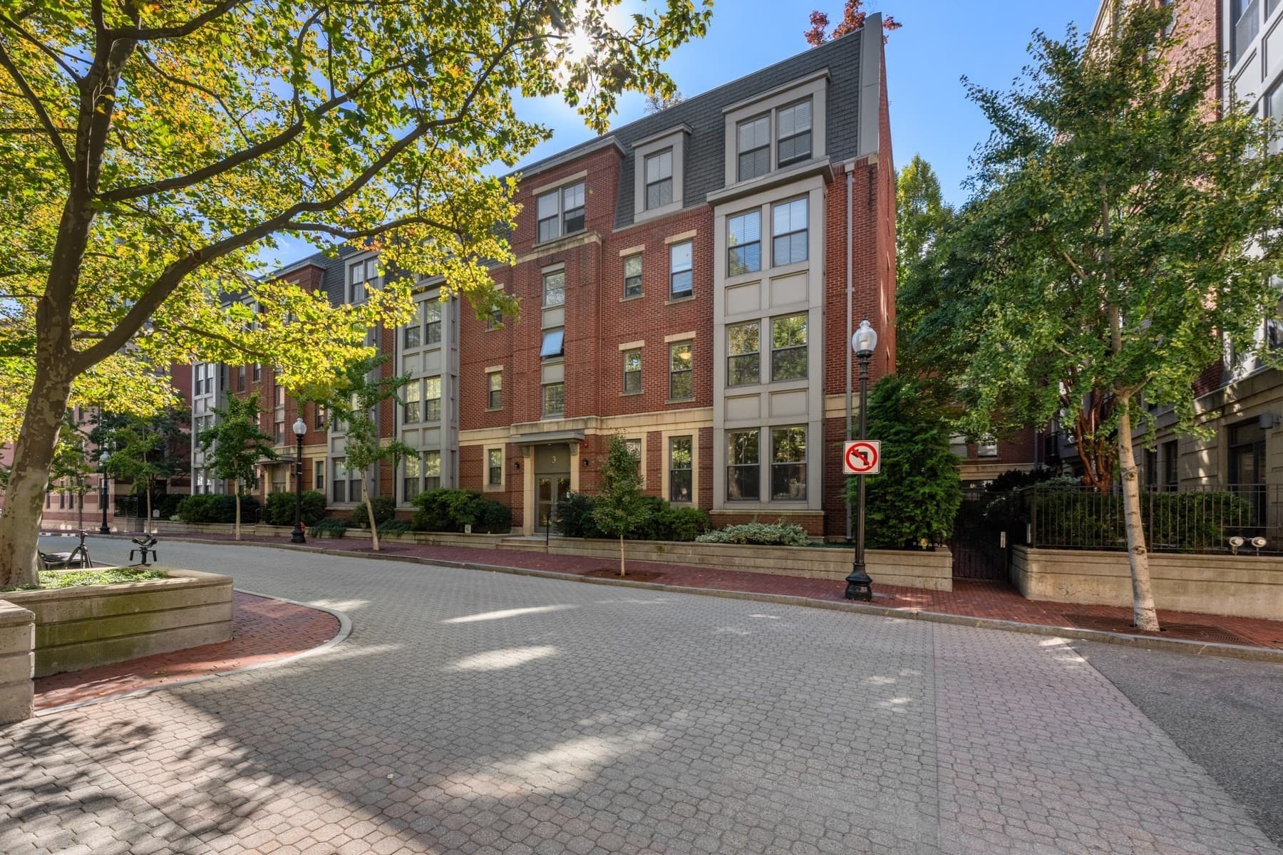 Condominium at 3 Rollins St # C101, Boston MA 02118, Boston, photo 33 of 37