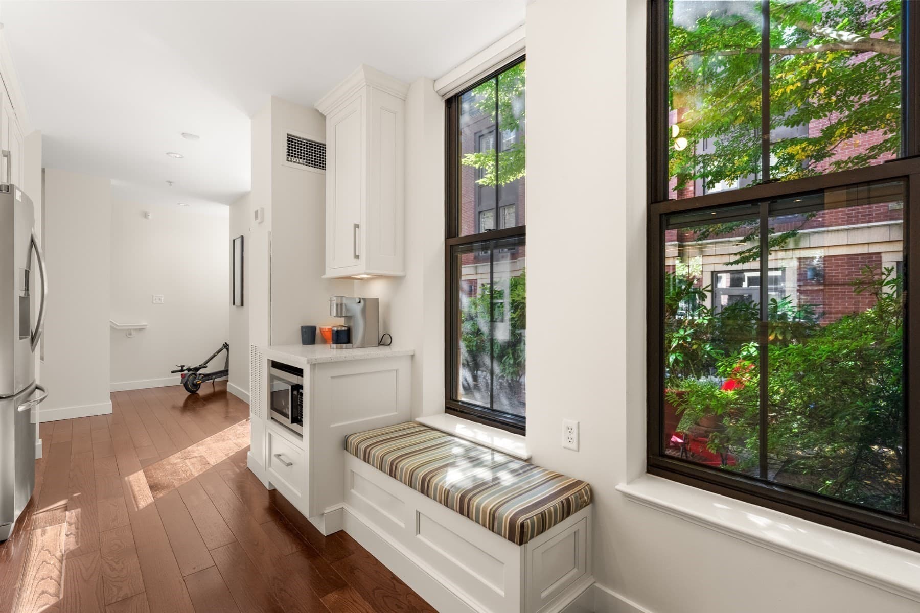 Condominium at 3 Rollins St # C101, Boston MA 02118, Boston, photo 15 of 37