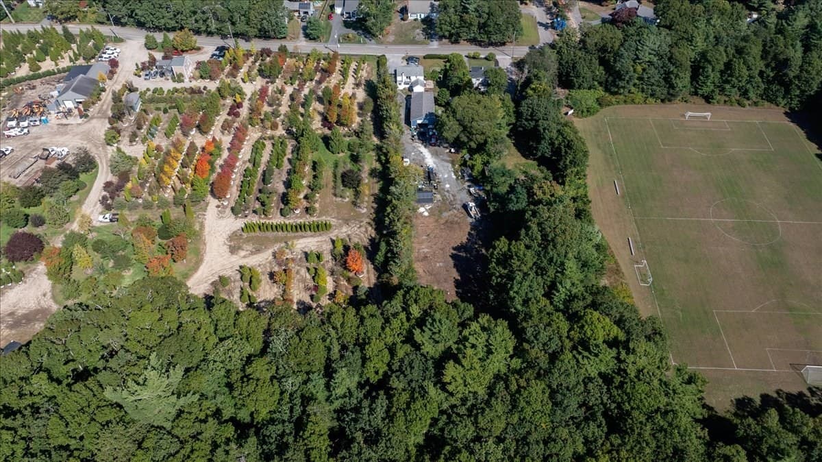 Single Family Residence at 227 Bumps River Rd, Barnstable MA 02655, Barnstable, photo 12 of 20