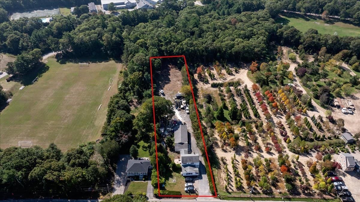 Single Family Residence at 227 Bumps River Rd, Barnstable MA 02655, Barnstable, photo 11 of 20