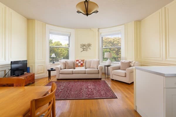 Condominium at 244 Beacon # 2B, Boston MA 02116, Boston, photo 2 of 10