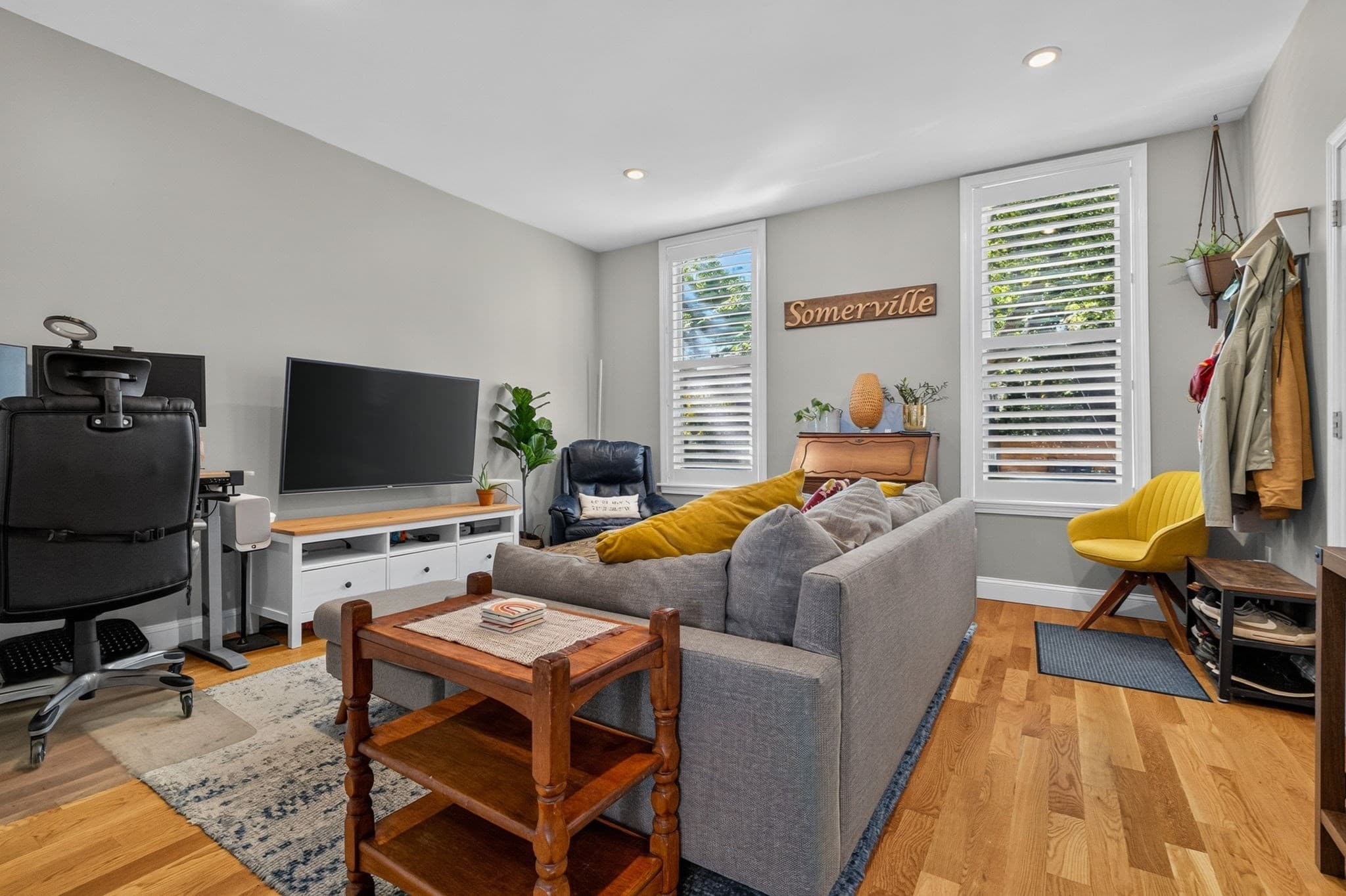 Condominium at 119 Heath Street # 1, Somerville MA 02145, Somerville, photo 2 of 17