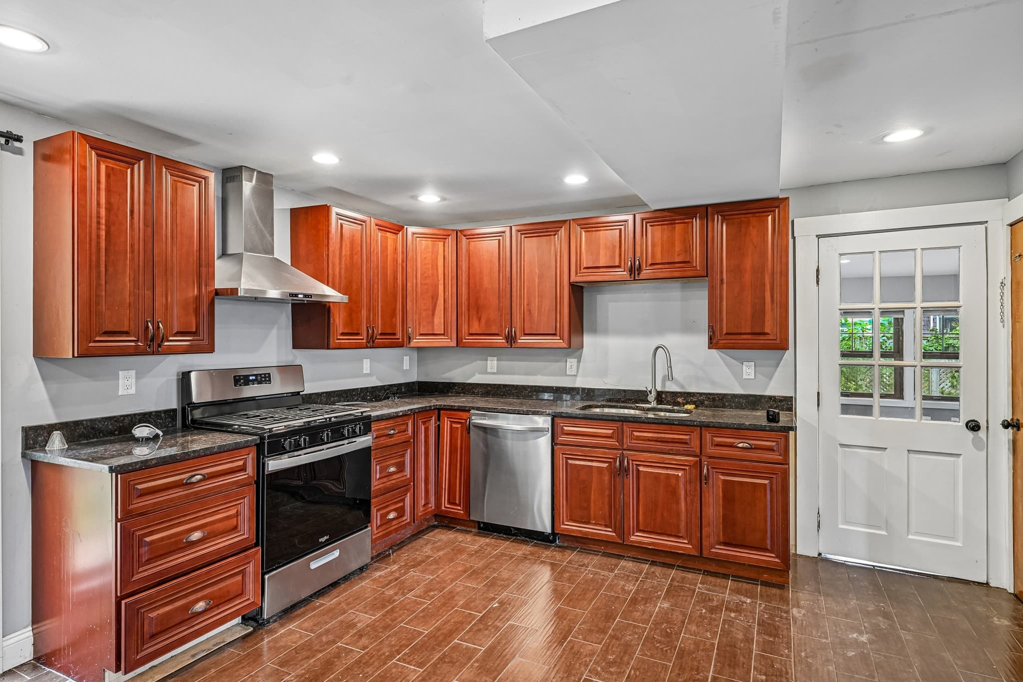Single Family Residence at 494 Salem St, Malden MA 02148, Malden, photo 4 of 18