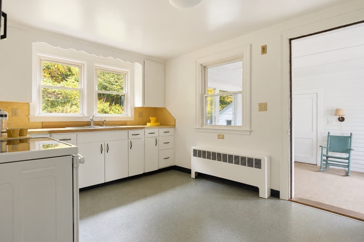 Single Family Residence at 390 Leyden Road, Greenfield MA 01301, Greenfield, photo 6 of 26