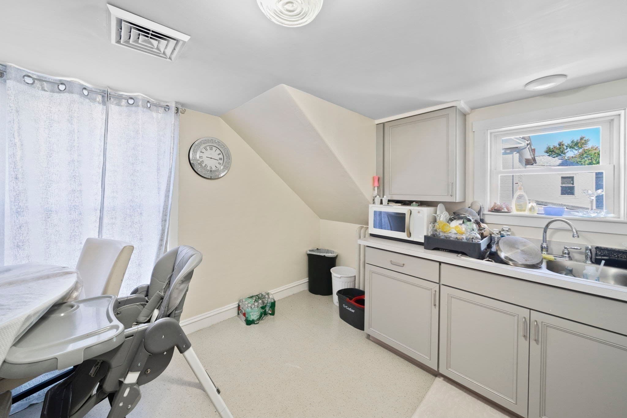 3 Family at 36 Orne St, North Attleboro MA 02760, North Attleboro, photo 16 of 33