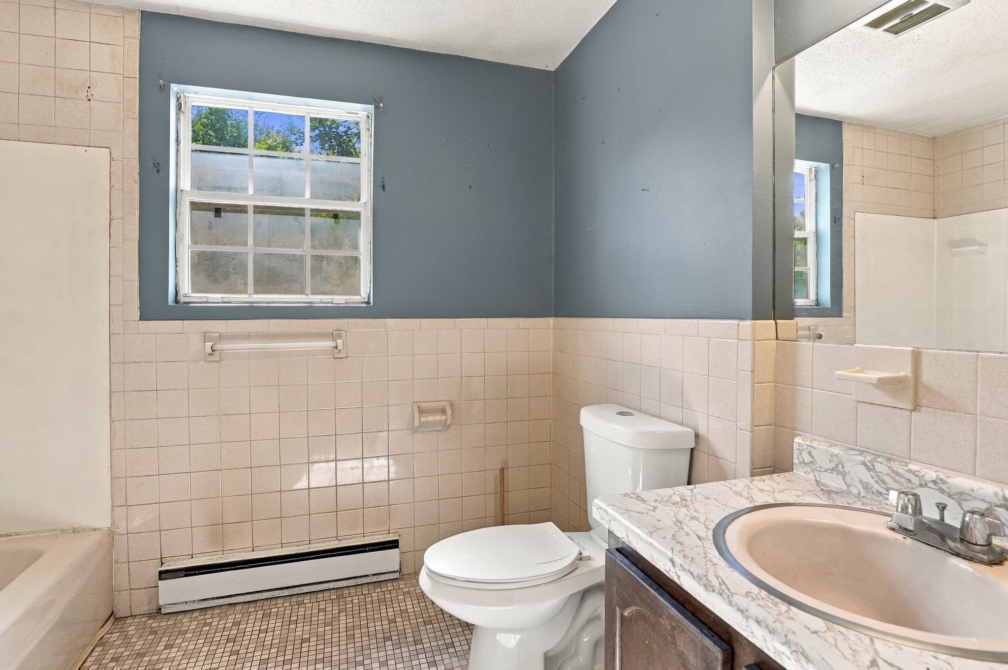 Duplex at 152-154 Dorset Street, Springfield MA 01108, Springfield, photo 17 of 28