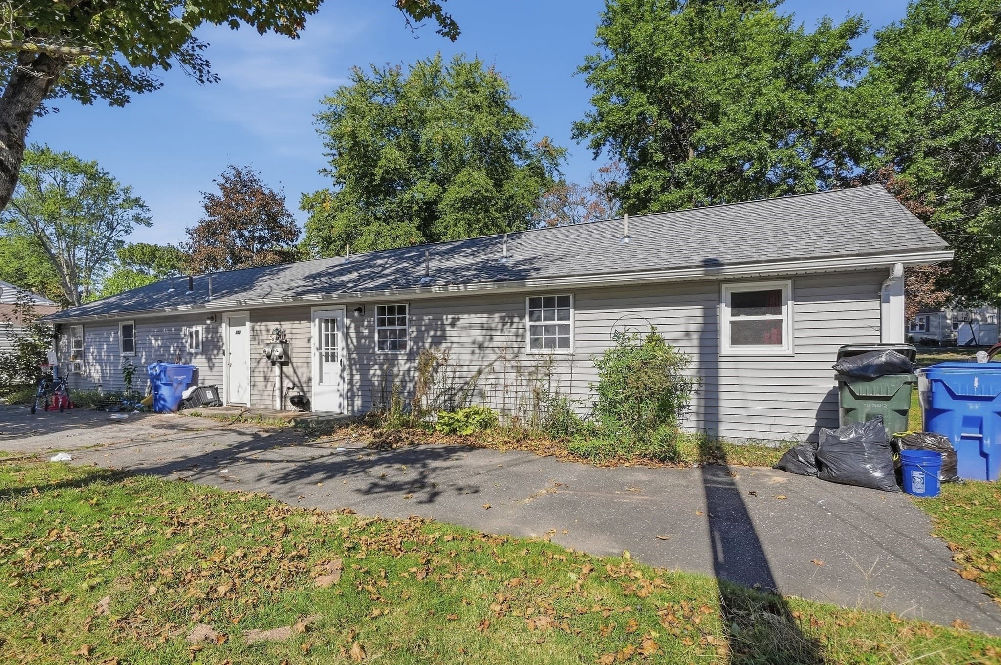 Duplex at 152-154 Dorset Street, Springfield MA 01108, Springfield, photo 4 of 28