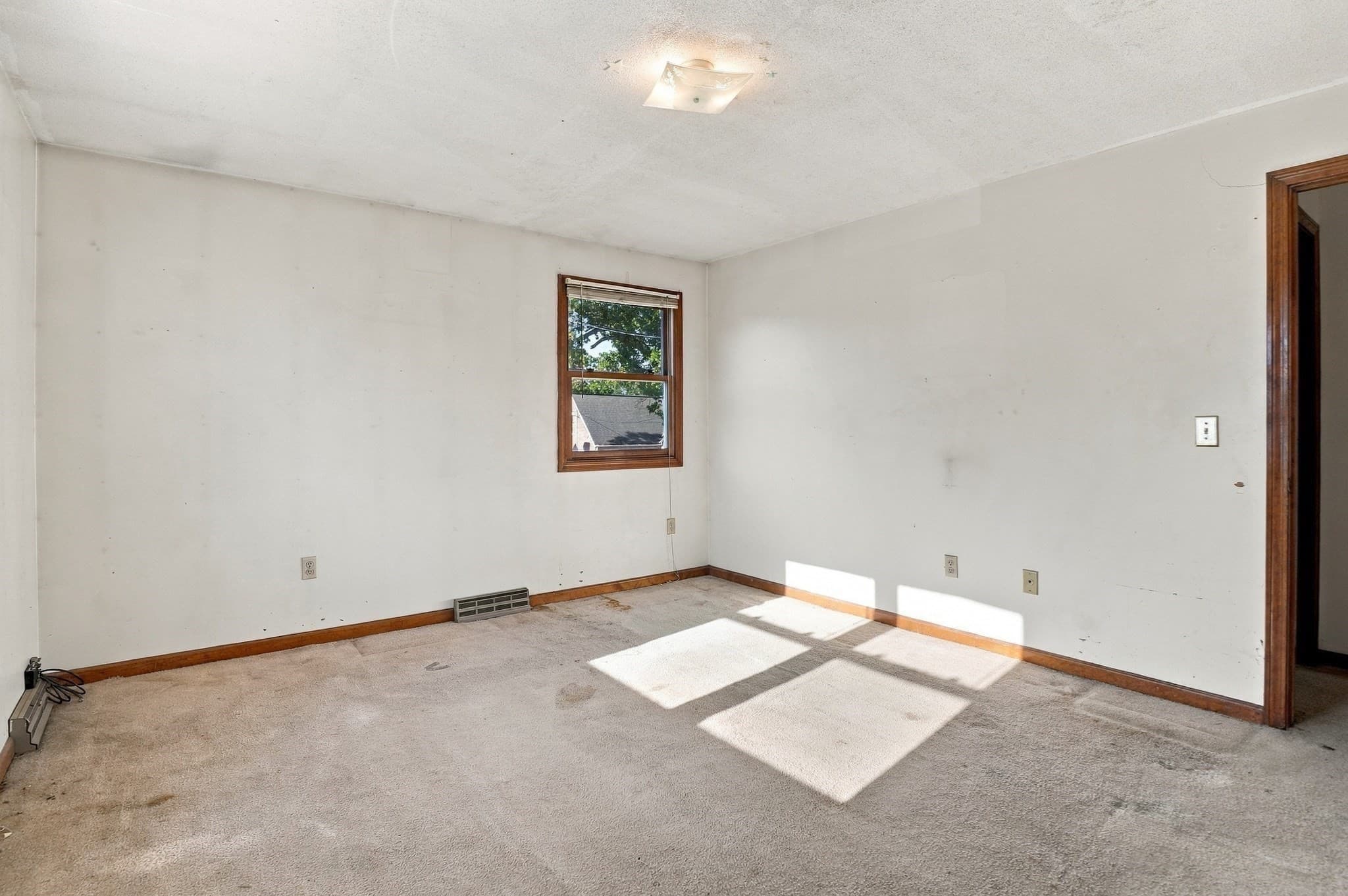 Duplex at 241-243 Nottingham Street, Springfield MA 01104, Springfield, photo 26 of 36