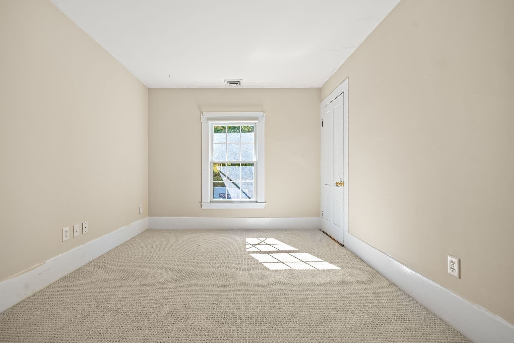 Single Family Residence at 70 Longley Rd, Groton MA 01450, Groton, photo 33 of 41