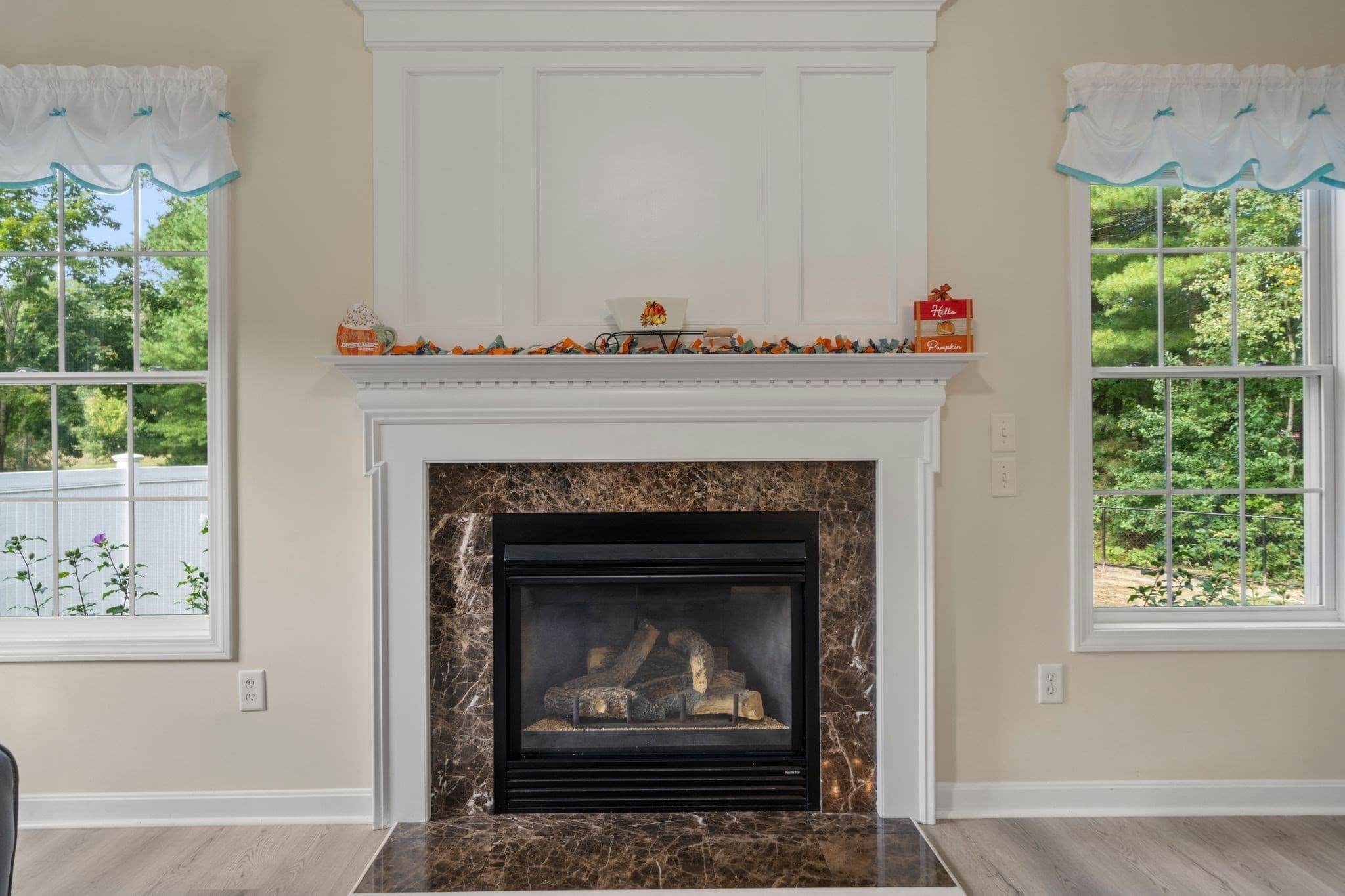 Single Family Residence at 3 Autumn Dr, Wareham MA 02576, Wareham, photo 3 of 30
