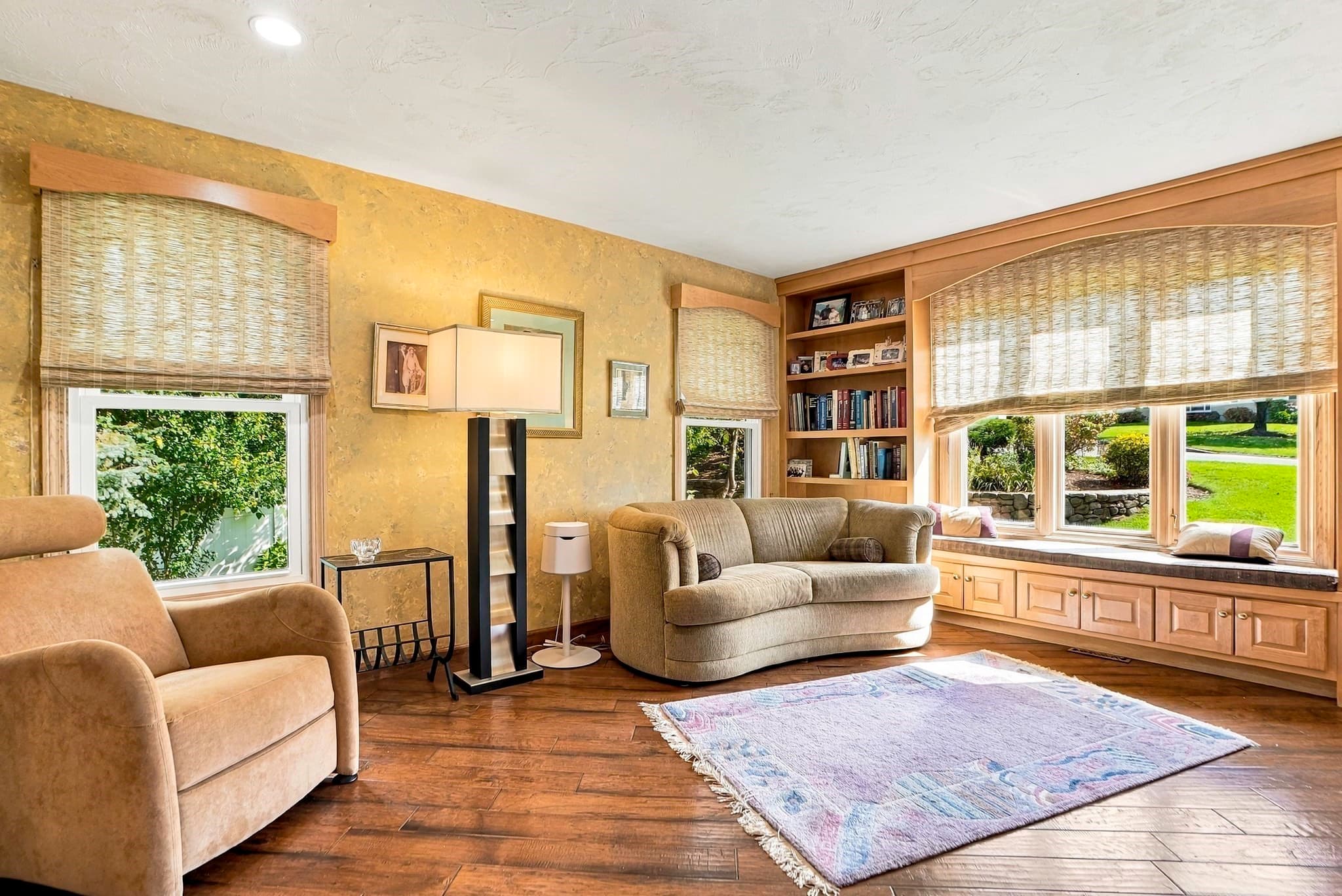 Single Family Residence at 8 Hearthridge Dr, Canton MA 02021, Canton, photo 6 of 42