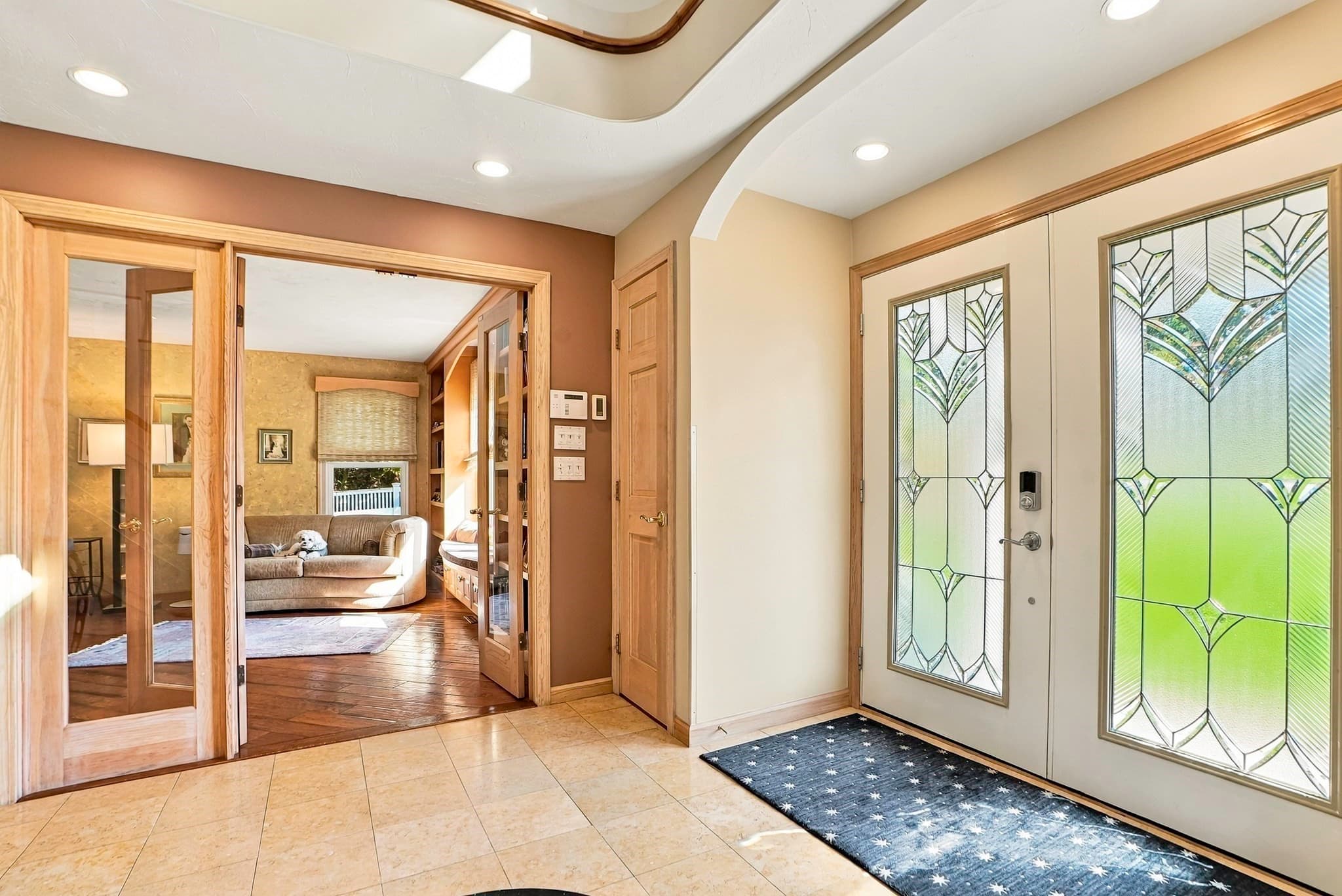 Single Family Residence at 8 Hearthridge Dr, Canton MA 02021, Canton, photo 4 of 42