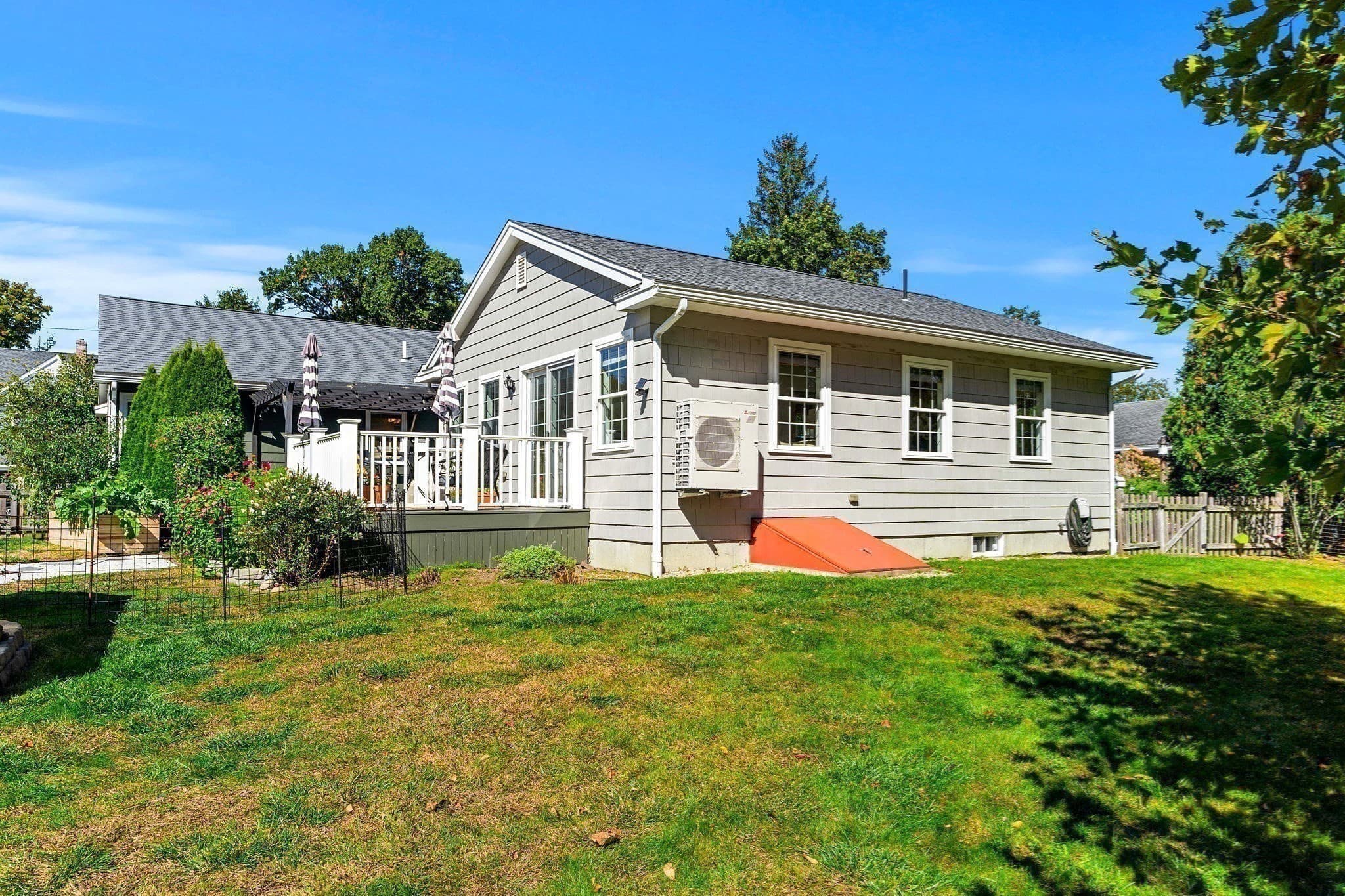 Single Family Residence at 29 Linwood St, Chelmsford MA 01824, Chelmsford, photo 42 of 42