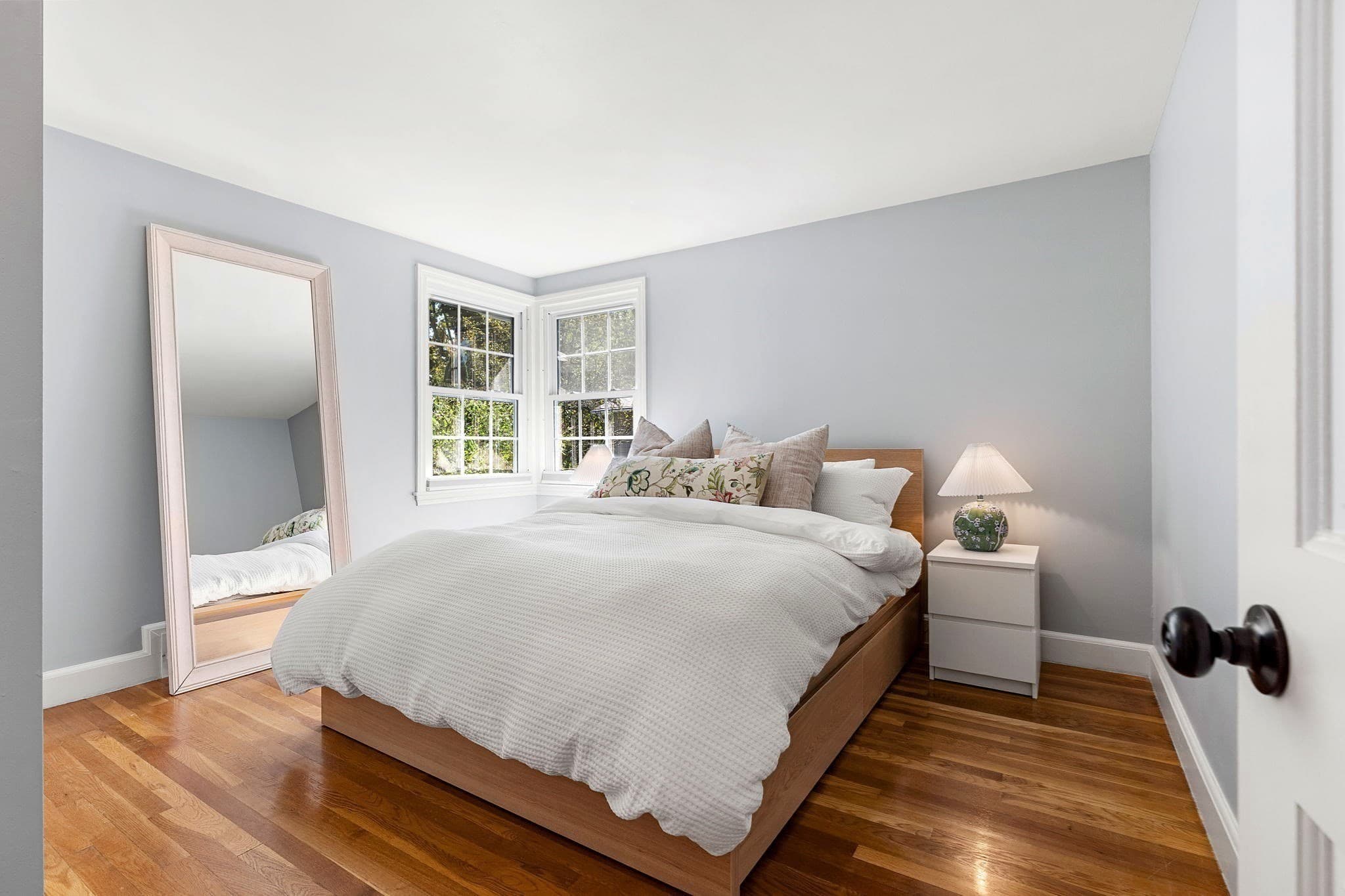 Single Family Residence at 29 Linwood St, Chelmsford MA 01824, Chelmsford, photo 17 of 42