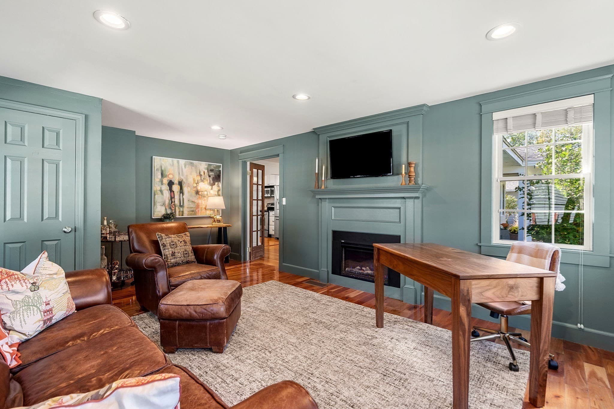 Single Family Residence at 29 Linwood St, Chelmsford MA 01824, Chelmsford, photo 14 of 42