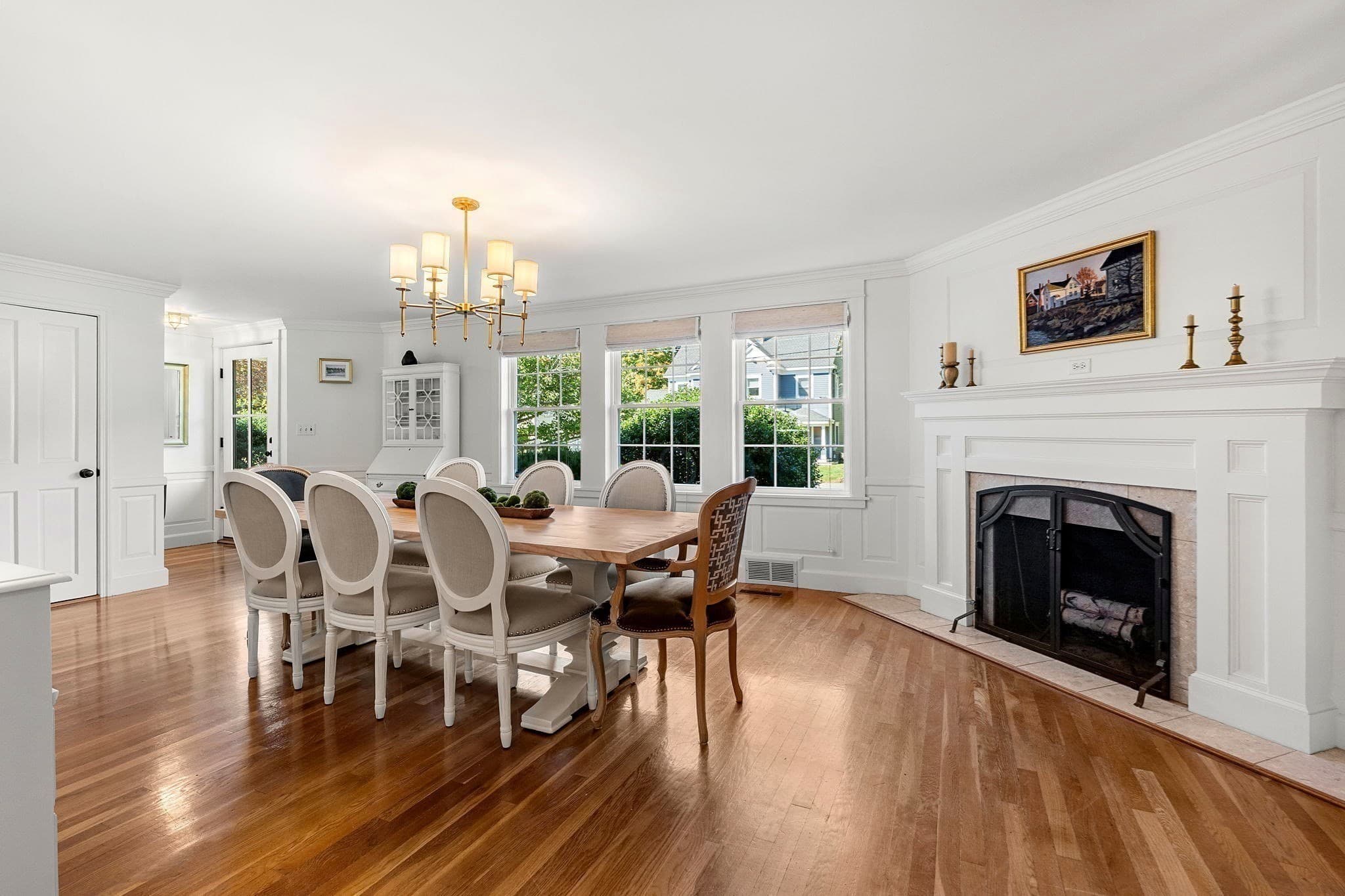 Single Family Residence at 29 Linwood St, Chelmsford MA 01824, Chelmsford, photo 11 of 42