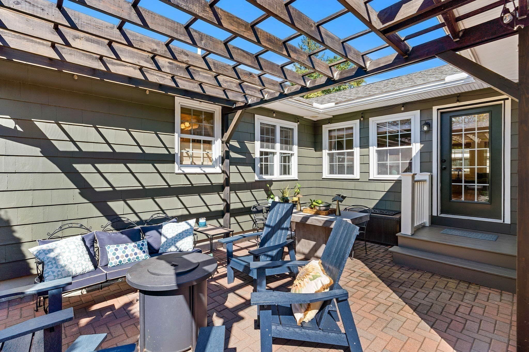 Single Family Residence at 29 Linwood St, Chelmsford MA 01824, Chelmsford, photo 35 of 42