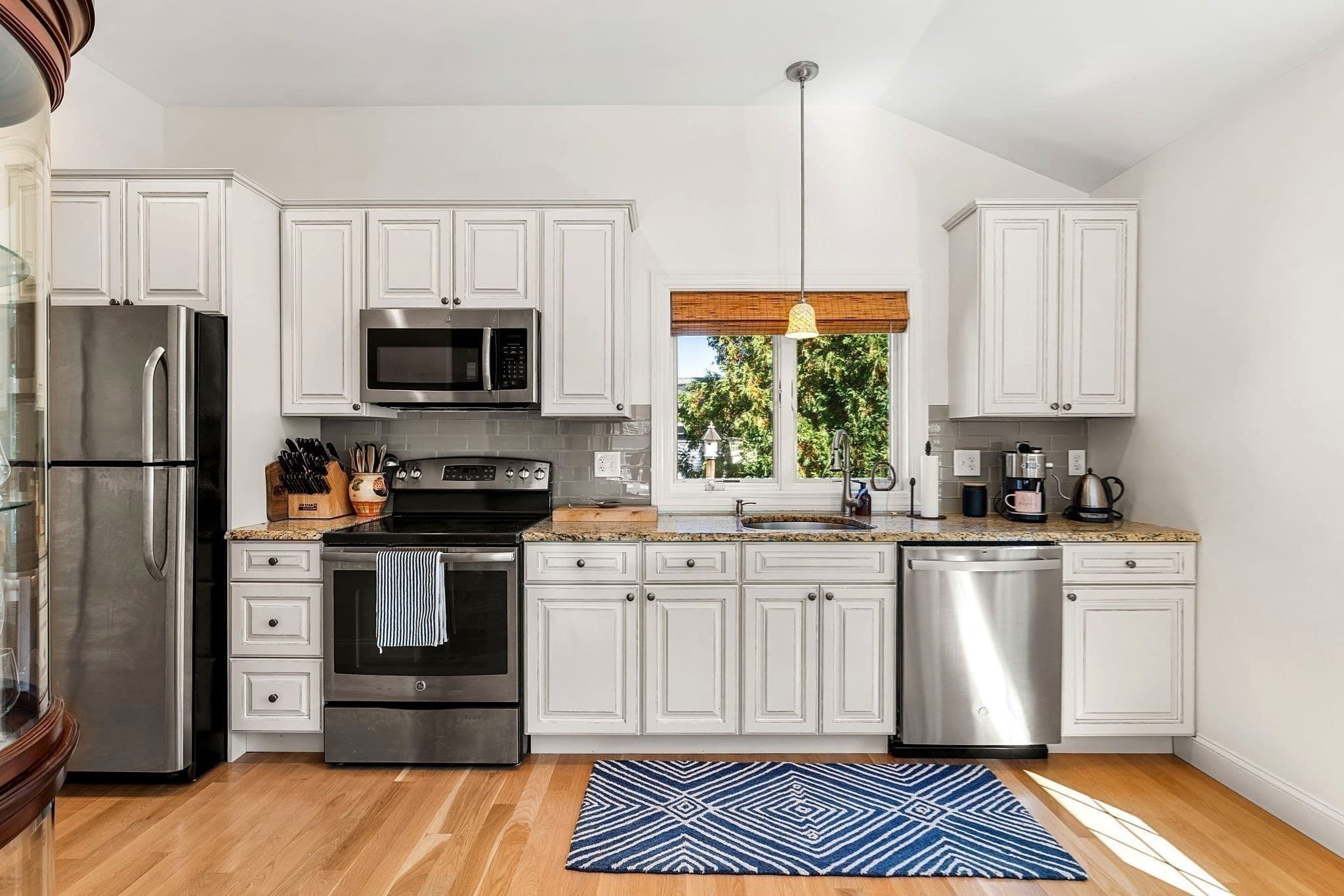 Single Family Residence at 29 Linwood St, Chelmsford MA 01824, Chelmsford, photo 25 of 42