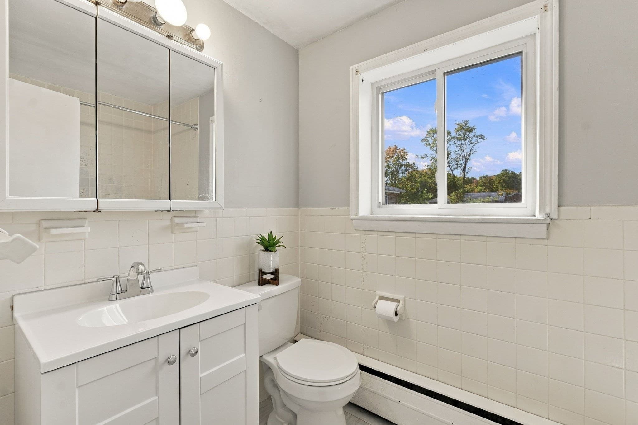 Condominium at 31 Wilson Dr # 31, Framingham MA 01702, Framingham, photo 24 of 38