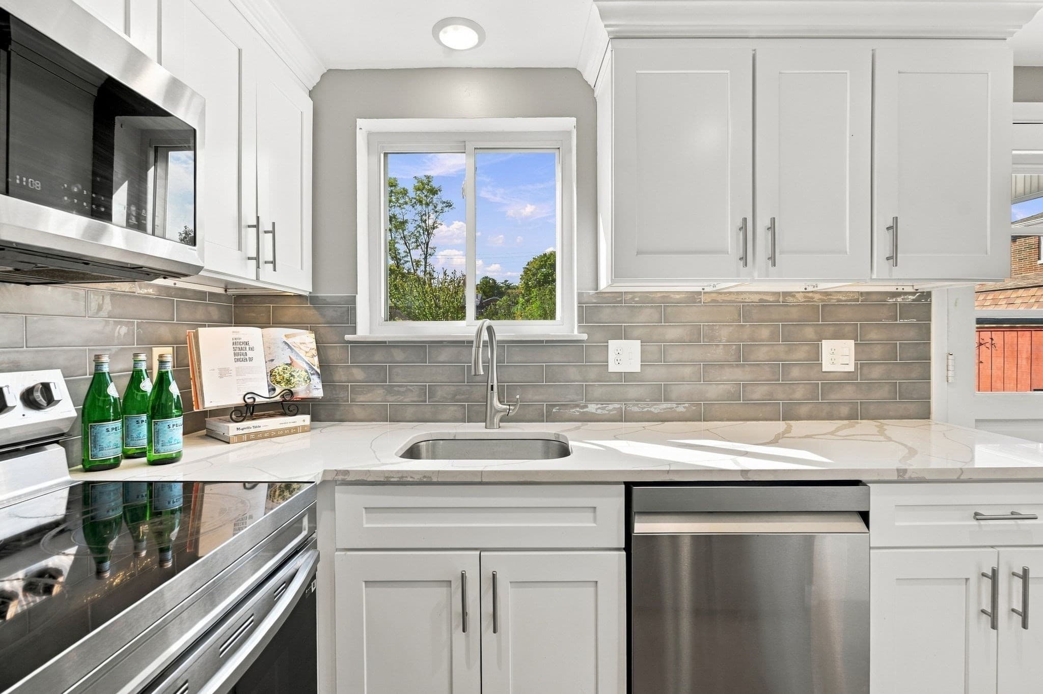 Condominium at 31 Wilson Dr # 31, Framingham MA 01702, Framingham, photo 10 of 38