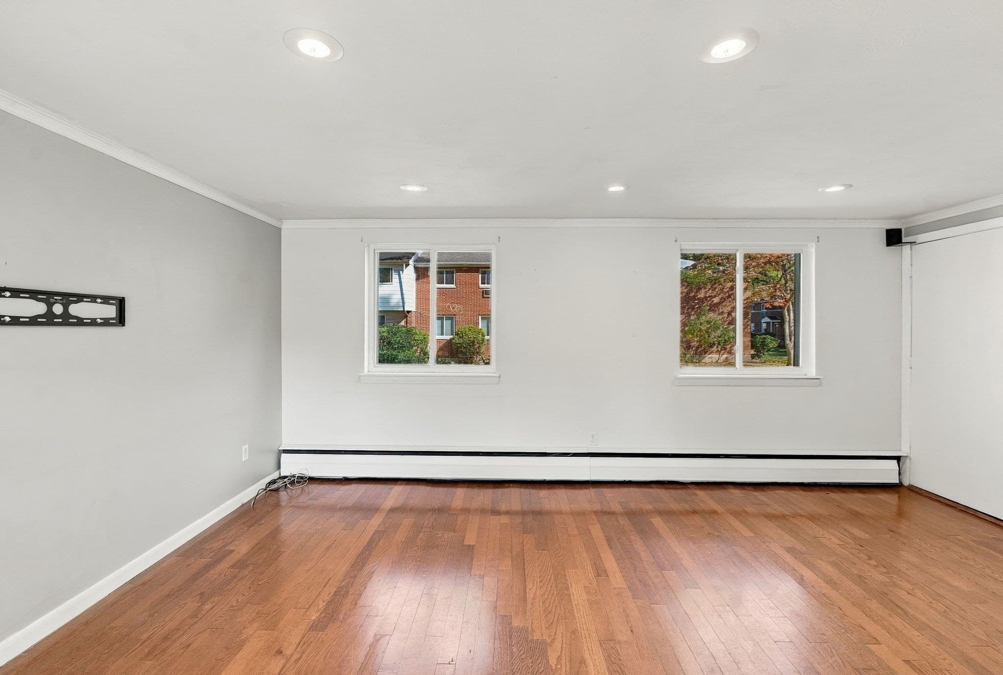 Condominium at 31 Wilson Dr # 31, Framingham MA 01702, Framingham, photo 21 of 38