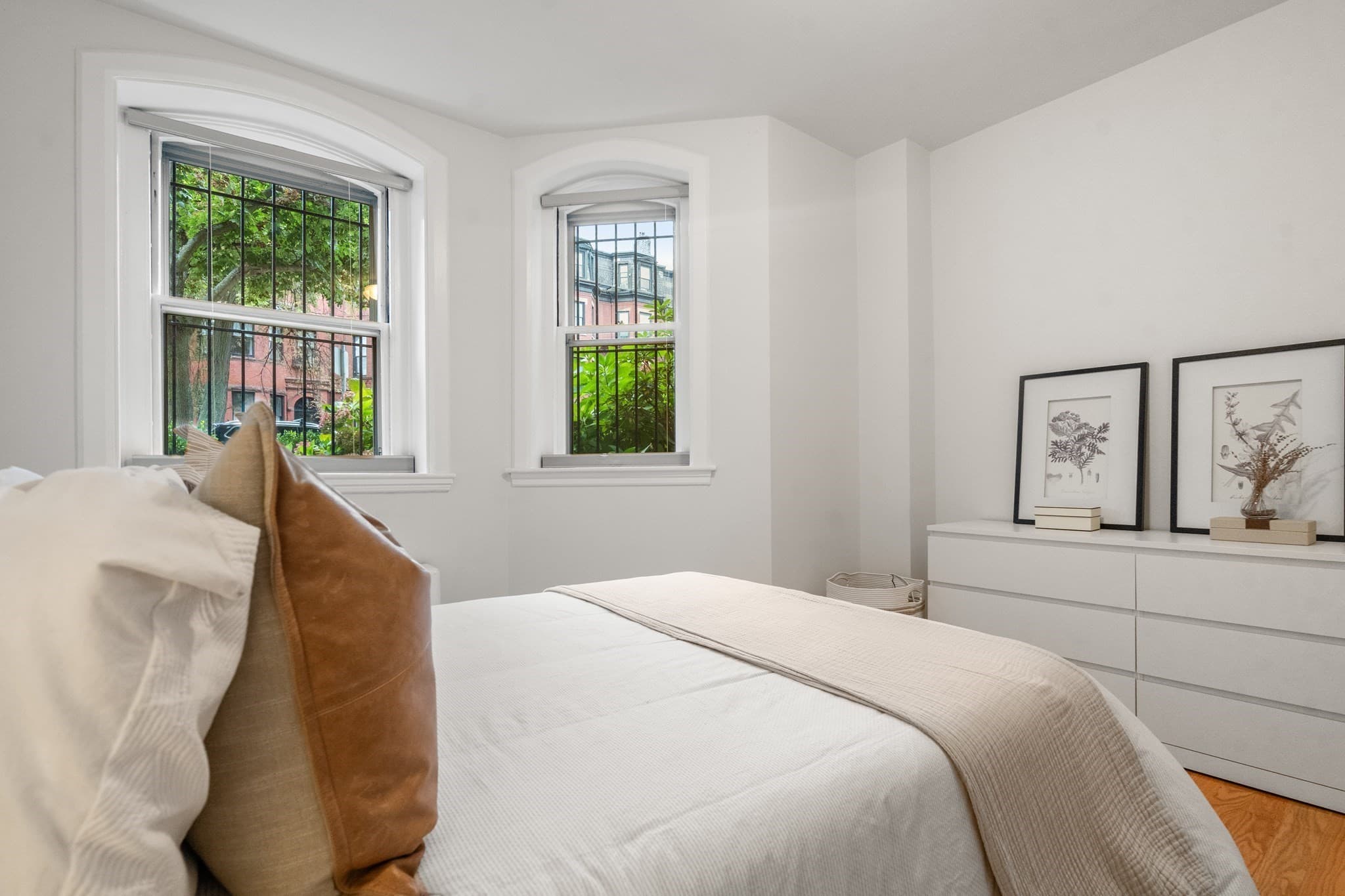 Condominium at 286 Beacon Street # 1, Boston MA 02116, Boston, photo 13 of 19