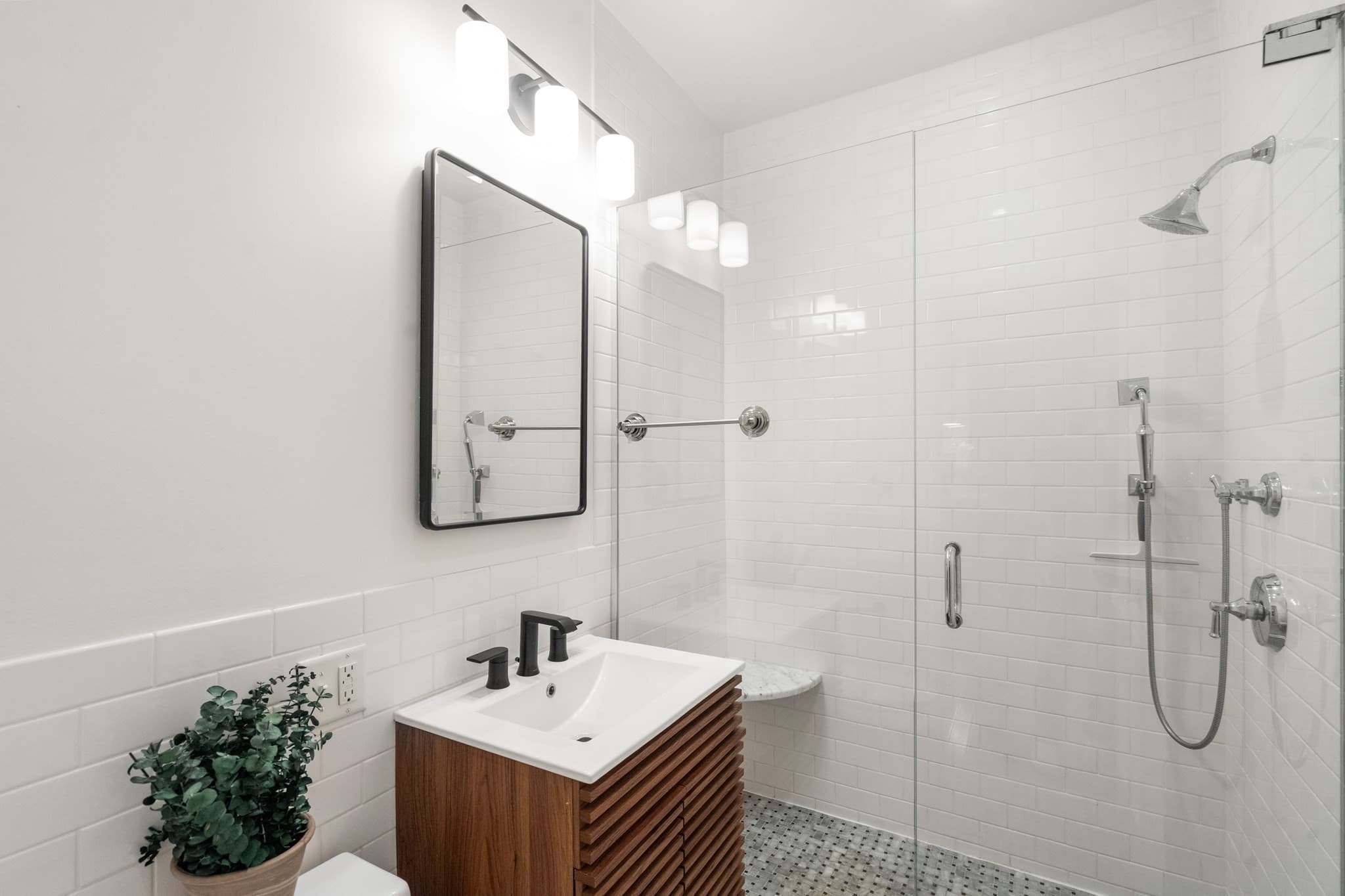 Condominium at 286 Beacon Street # 1, Boston MA 02116, Boston, photo 16 of 19