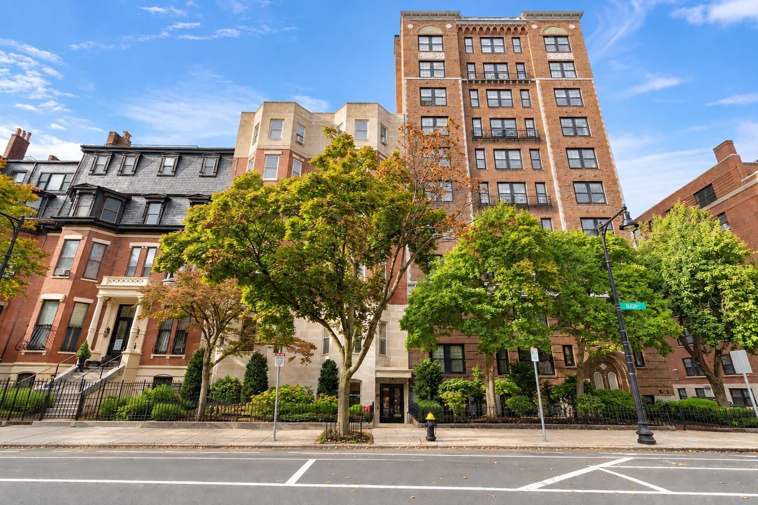 286 Beacon Street # 1, Boston MA 02116