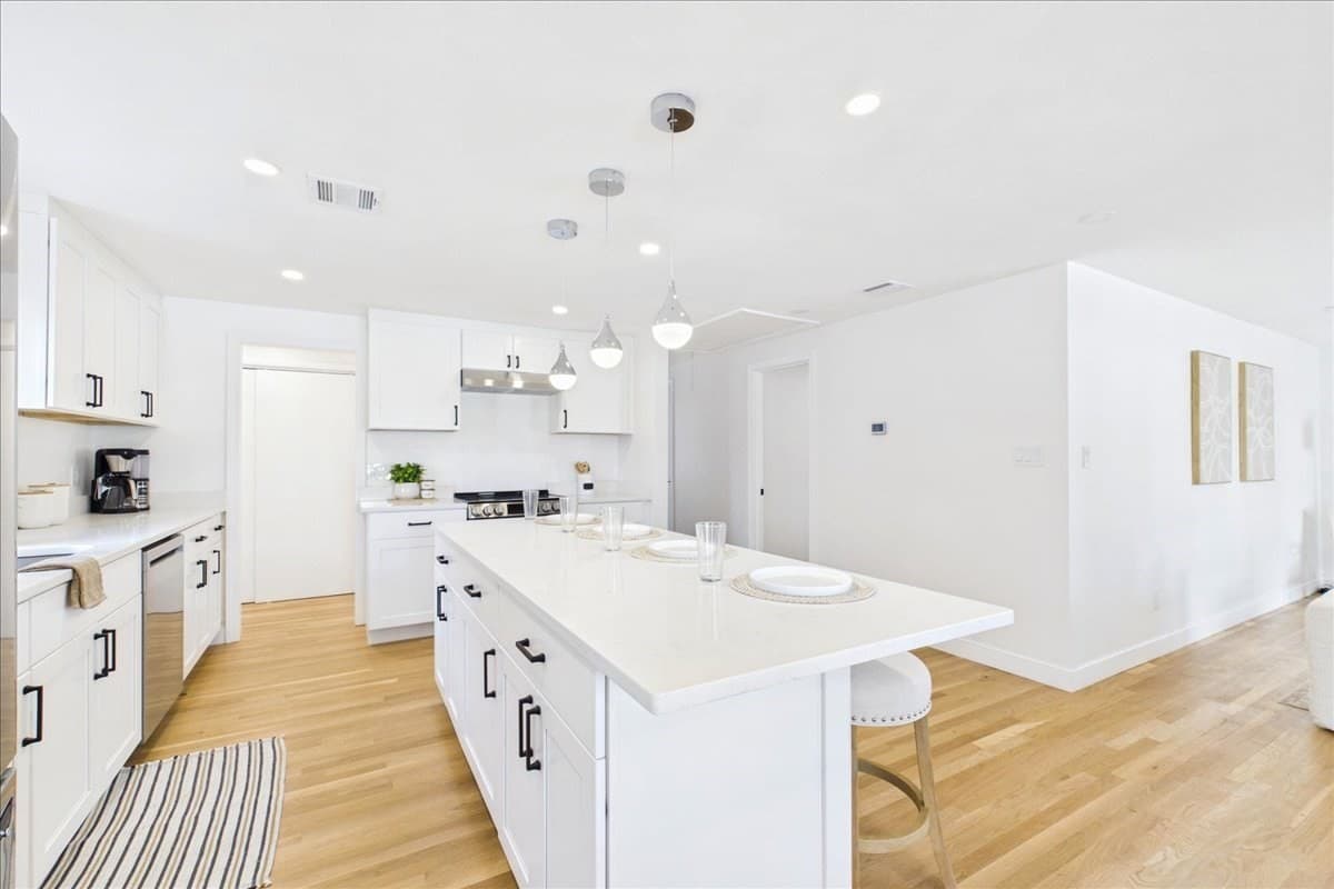 Single Family Residence at 40 Dix Street, Waltham MA 02453, Waltham, photo 20 of 28