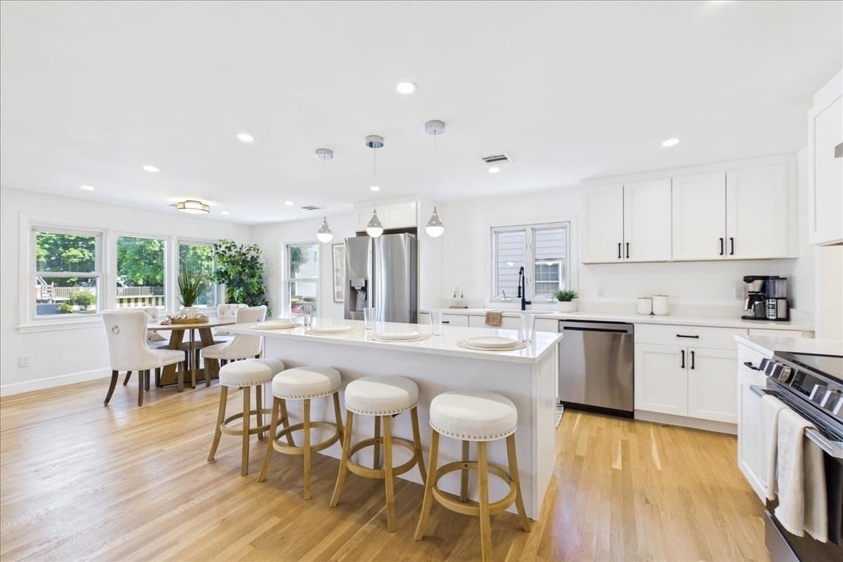 Single Family Residence at 40 Dix Street, Waltham MA 02453, Waltham, photo 18 of 28