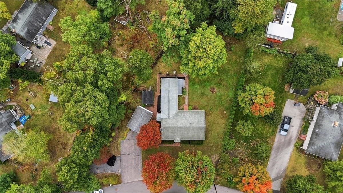 Single Family Residence at 25 Oakview Cir, Medway MA 02053, Medway, photo 33 of 34