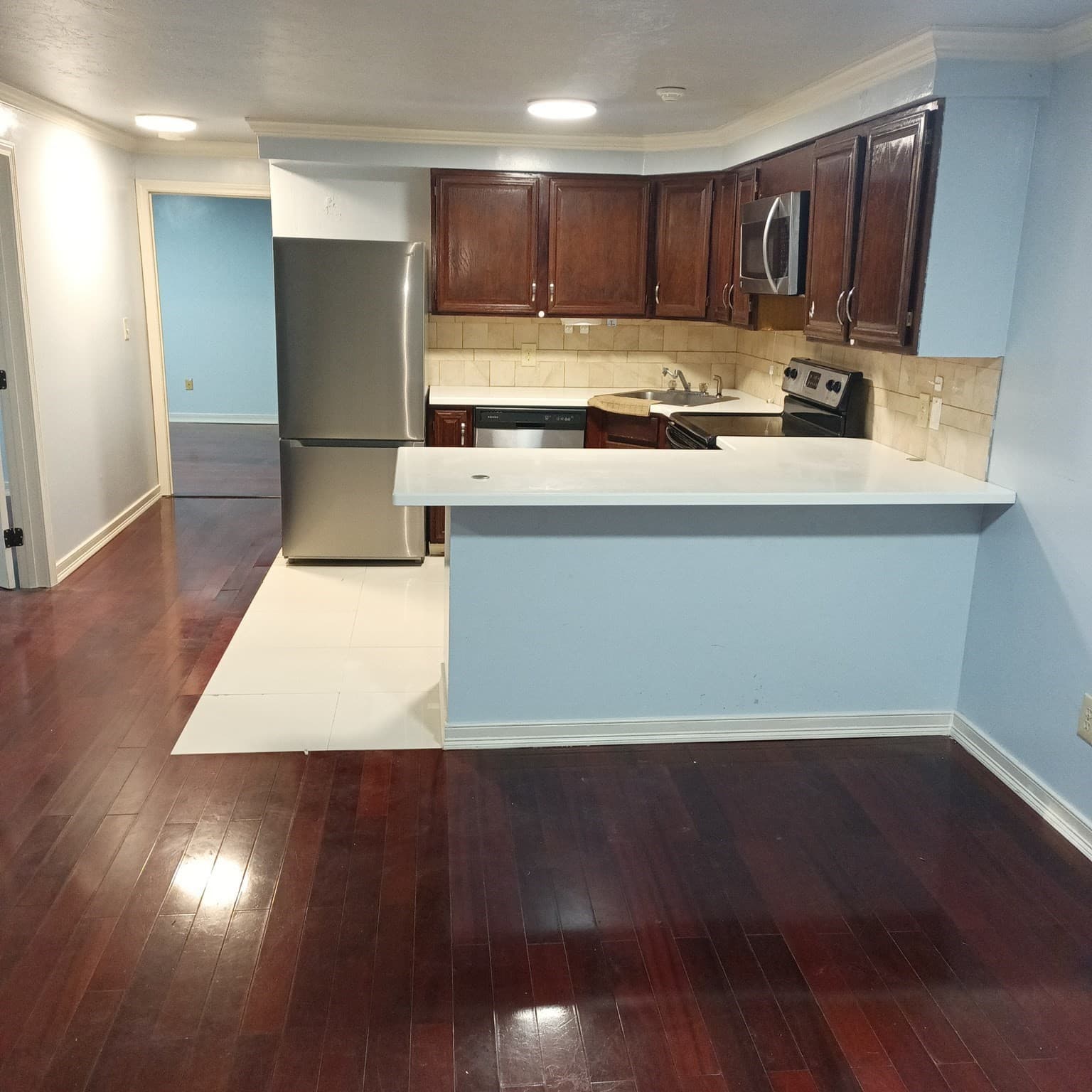 11 Hulbert Rd # B, Worcester MA 01603