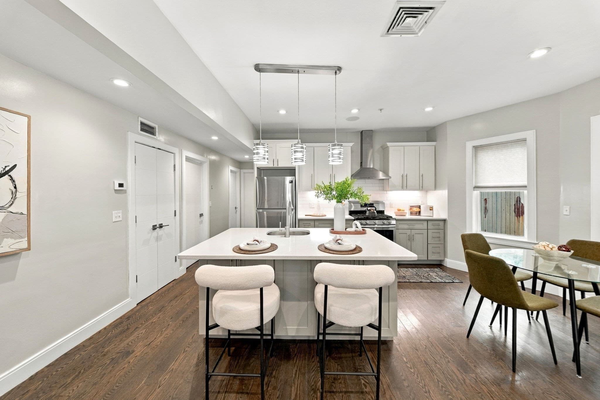 Condominium at 9 Lithgow St # 1, Boston MA 02124, Boston, photo 2 of 34