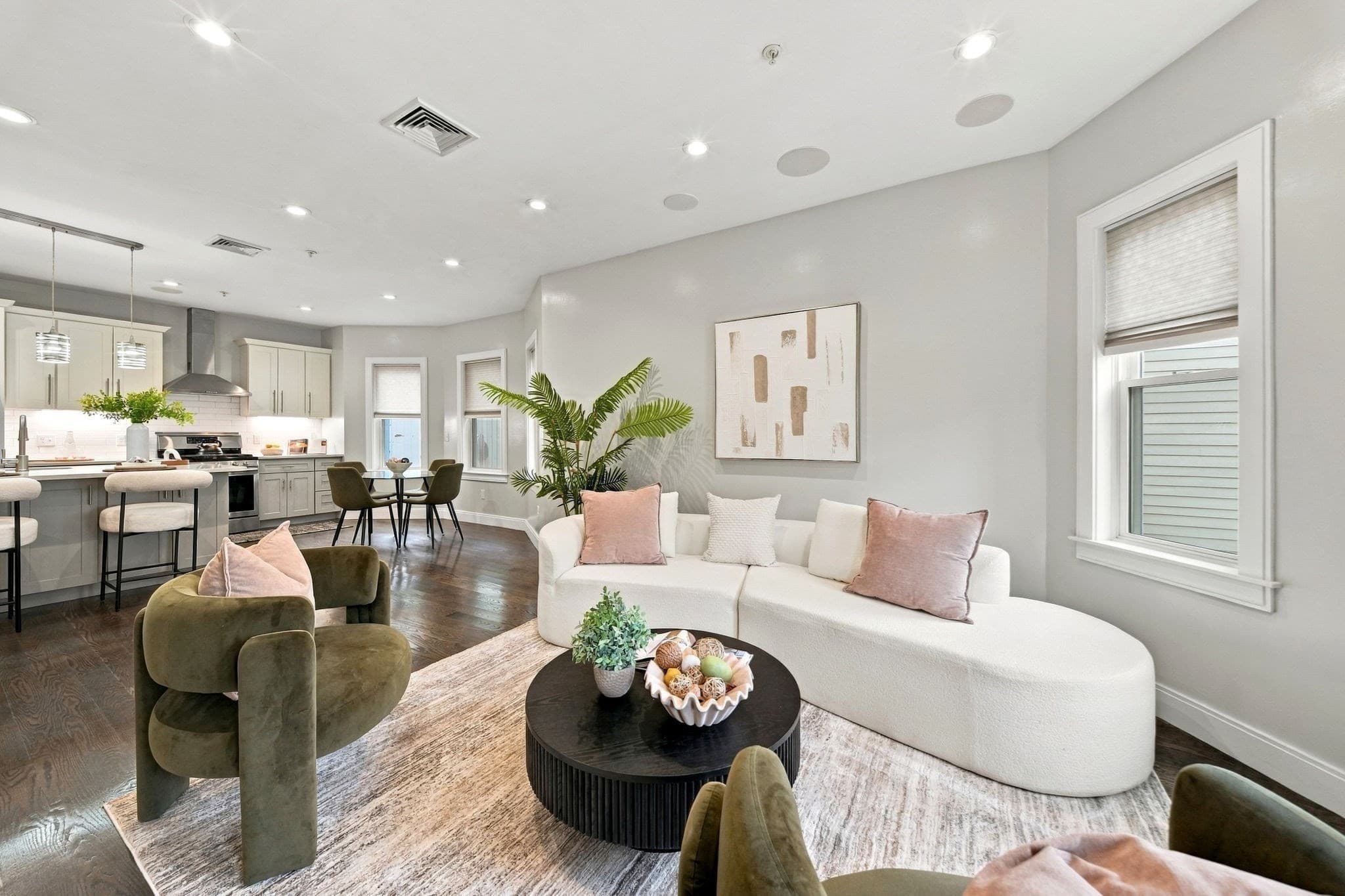 Condominium at 9 Lithgow St # 1, Boston MA 02124, Boston, photo 12 of 34
